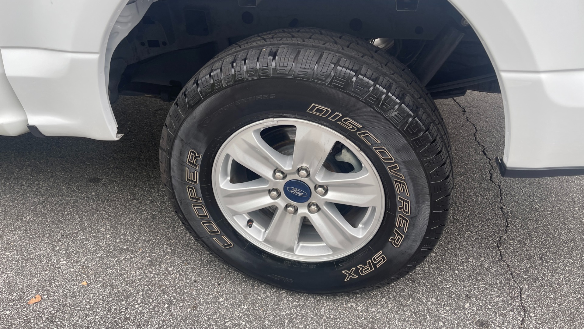 Used 2020 Ford F-150 XLT / 5.0L V8 / CREW CAB 4X4 / 17IN ALUMINUM WHEELS / CLOTH SEATS for sale Sold at Formula Imports in Charlotte NC 28227 47
