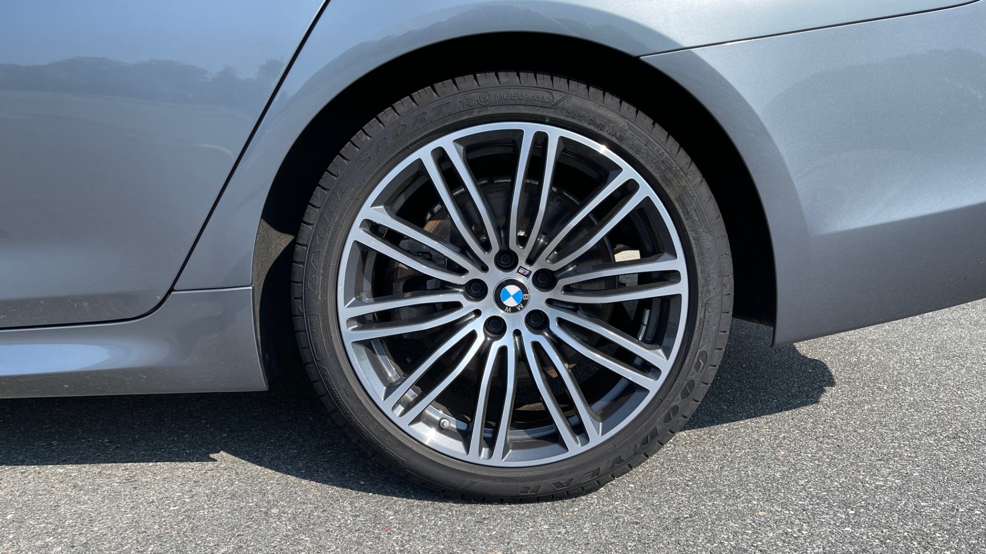 Used 2018 BMW 5 SERIES 540I XDRIVE M-SPORT / DRVR ASST / PDC / APPLE / HUD / H/K SND for sale Sold at Formula Imports in Charlotte NC 28227 70
