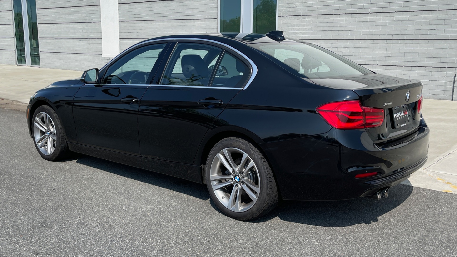 Used 2018 BMW 3 SERIES 330I XDRIVE / CONV PKG / SUNROOF / HTD STS / ABSD / REARVIEW for sale Sold at Formula Imports in Charlotte NC 28227 5