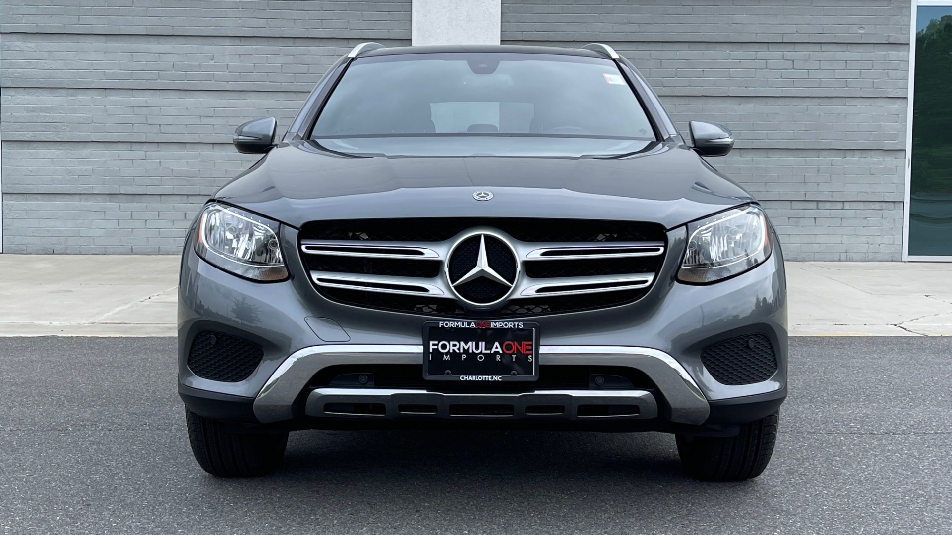 Used 2018 Mercedes-Benz GLC 300 4MATIC PREMIUM / PANO-ROOF / HTD STS / APPLE / REARVIEW for sale Sold at Formula Imports in Charlotte NC 28227 13