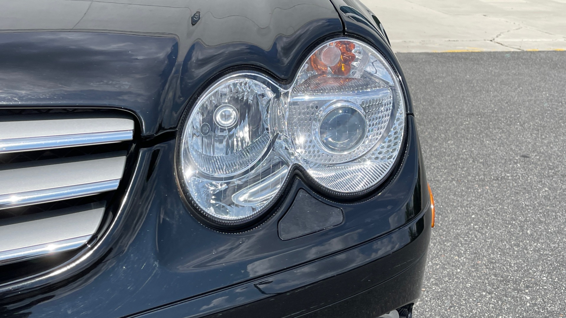 Used 2007 Mercedes-Benz SL-Class 5.5L V8 for sale Sold at Formula Imports in Charlotte NC 28227 21