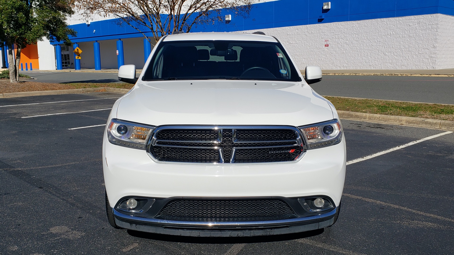 Used 2015 Dodge DURANGO LIMITED AWD / 3.6L V6 / 8-SPD AUTO / 3-ROW / REARVIEW for sale Sold at Formula Imports in Charlotte NC 28227 23