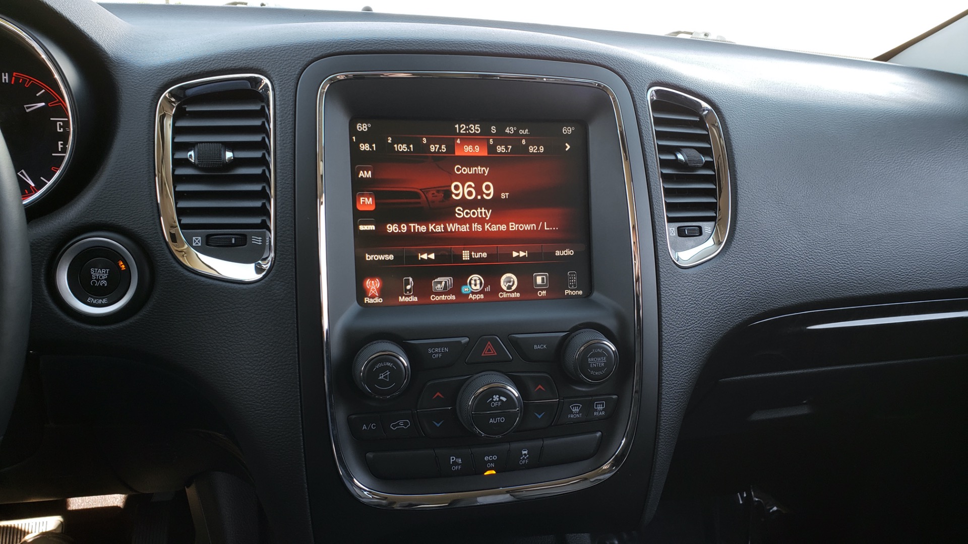 Used 2015 Dodge DURANGO LIMITED AWD / 3.6L V6 / 8-SPD AUTO / 3-ROW / REARVIEW for sale Sold at Formula Imports in Charlotte NC 28227 35