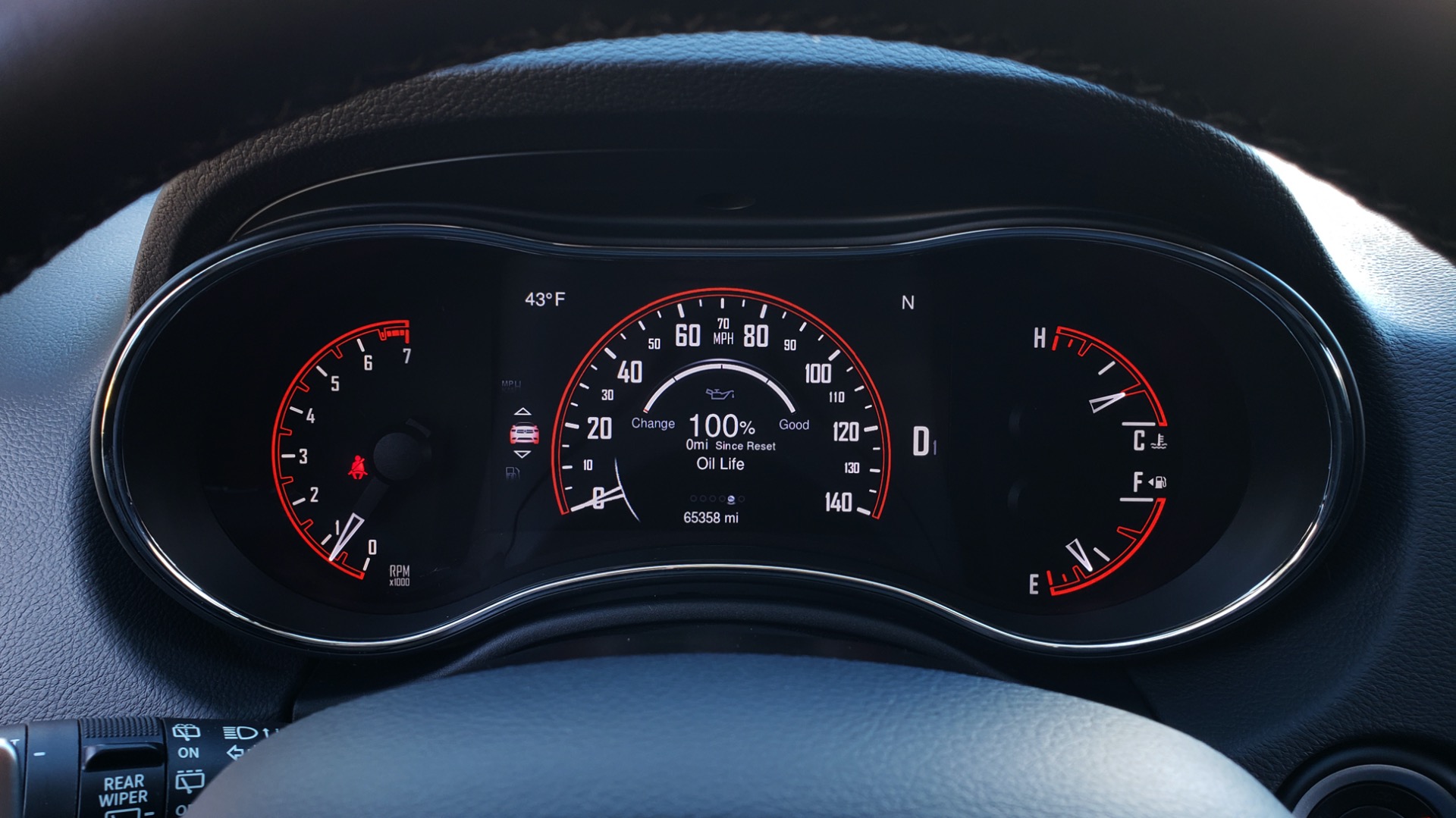 Used 2015 Dodge DURANGO LIMITED AWD / 3.6L V6 / 8-SPD AUTO / 3-ROW / REARVIEW for sale Sold at Formula Imports in Charlotte NC 28227 38