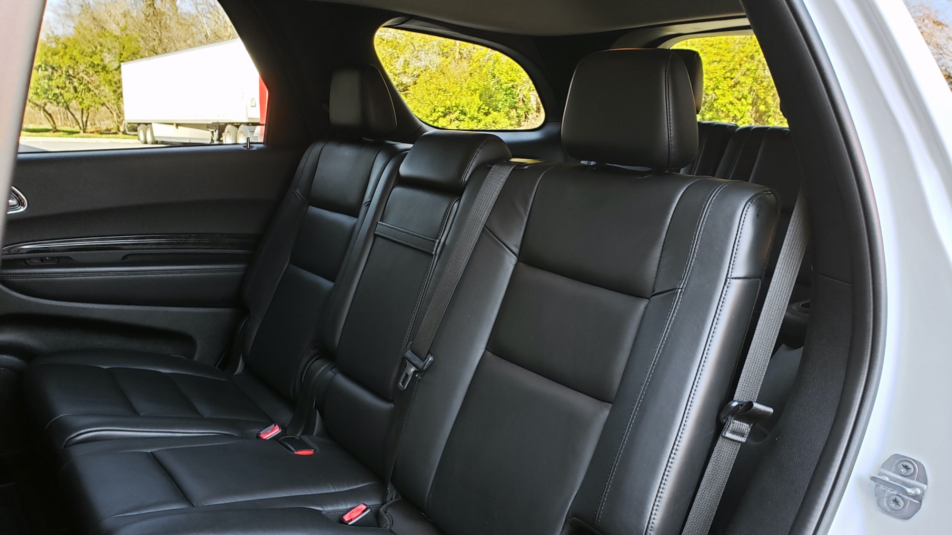 Used 2015 Dodge DURANGO LIMITED AWD / 3.6L V6 / 8-SPD AUTO / 3-ROW / REARVIEW for sale Sold at Formula Imports in Charlotte NC 28227 61