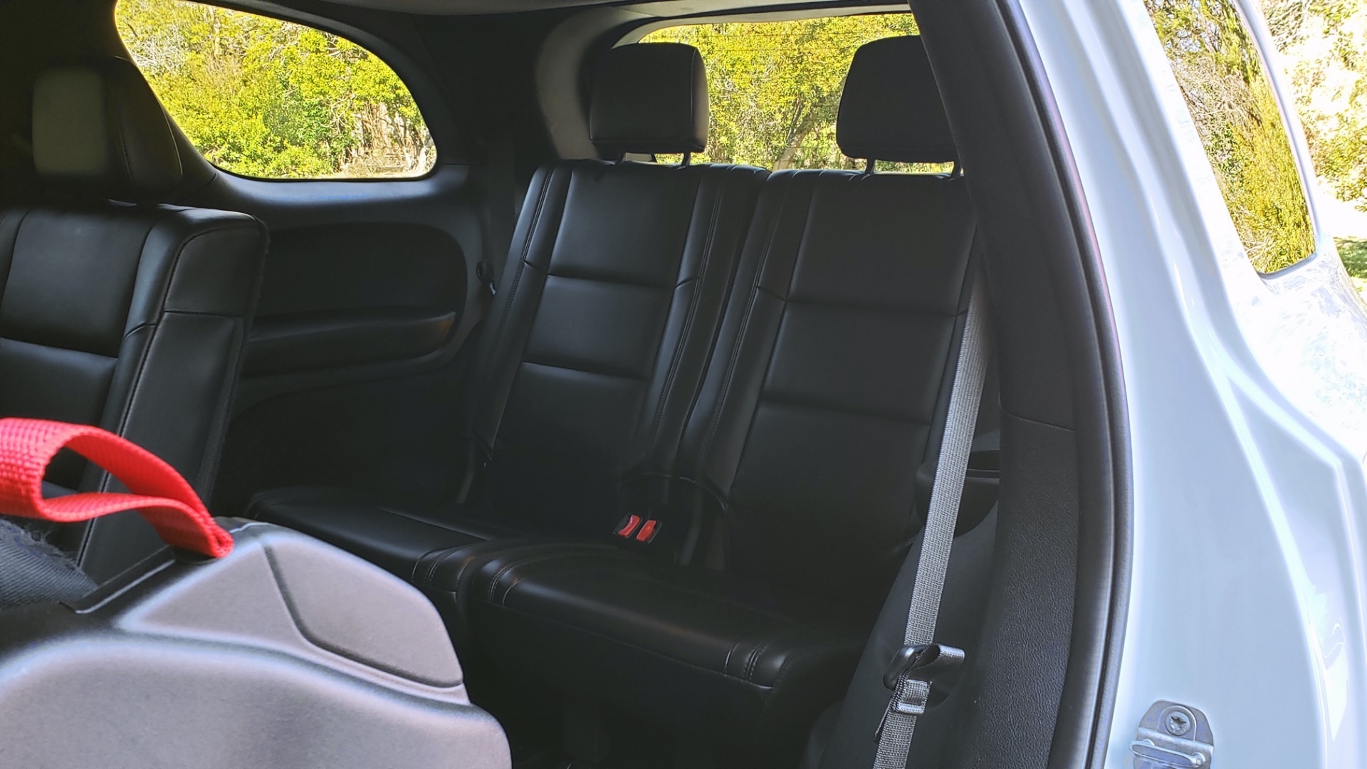 Used 2015 Dodge DURANGO LIMITED AWD / 3.6L V6 / 8-SPD AUTO / 3-ROW / REARVIEW for sale Sold at Formula Imports in Charlotte NC 28227 63