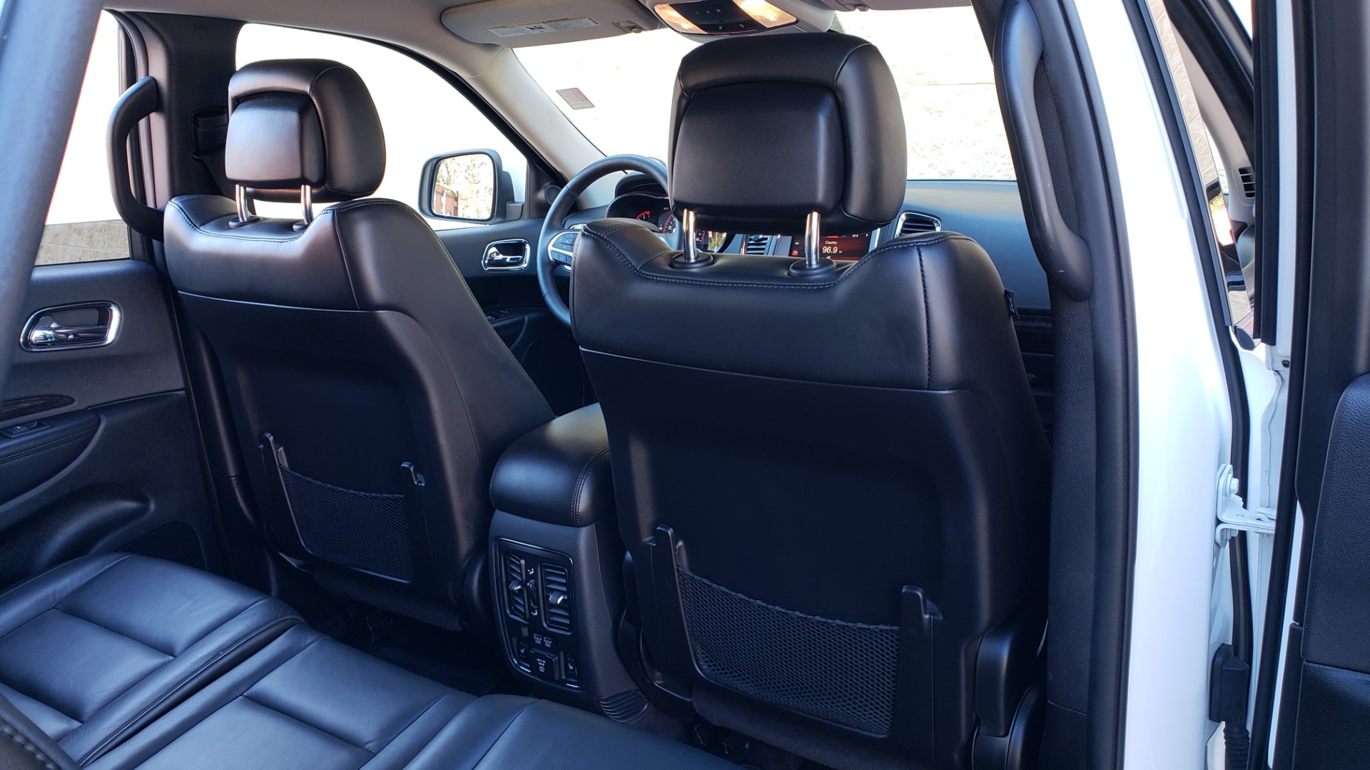 Used 2015 Dodge DURANGO LIMITED AWD / 3.6L V6 / 8-SPD AUTO / 3-ROW / REARVIEW for sale Sold at Formula Imports in Charlotte NC 28227 77