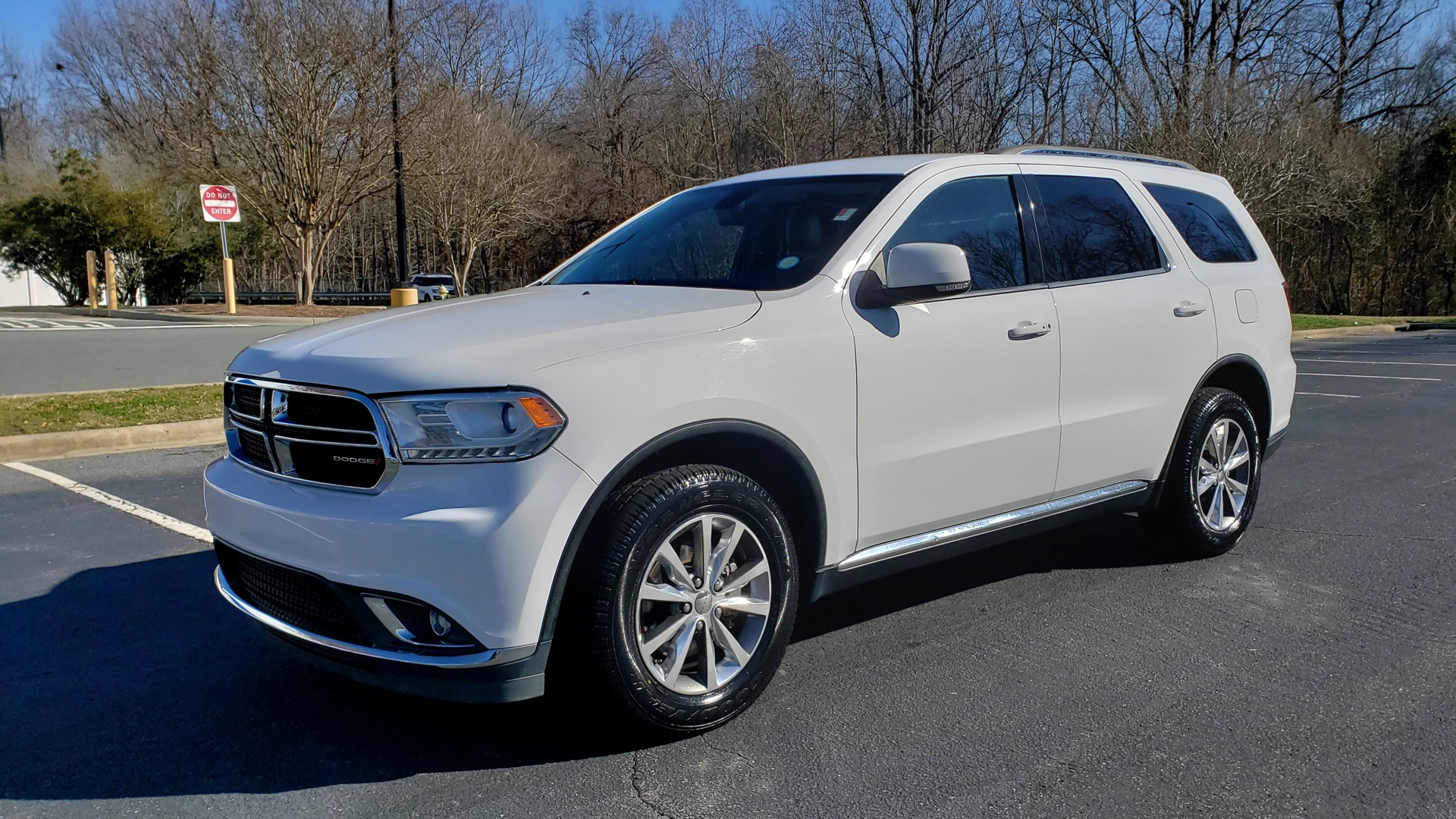 Used 2015 Dodge DURANGO LIMITED AWD / 3.6L V6 / 8-SPD AUTO / 3-ROW / REARVIEW for sale Sold at Formula Imports in Charlotte NC 28227 1