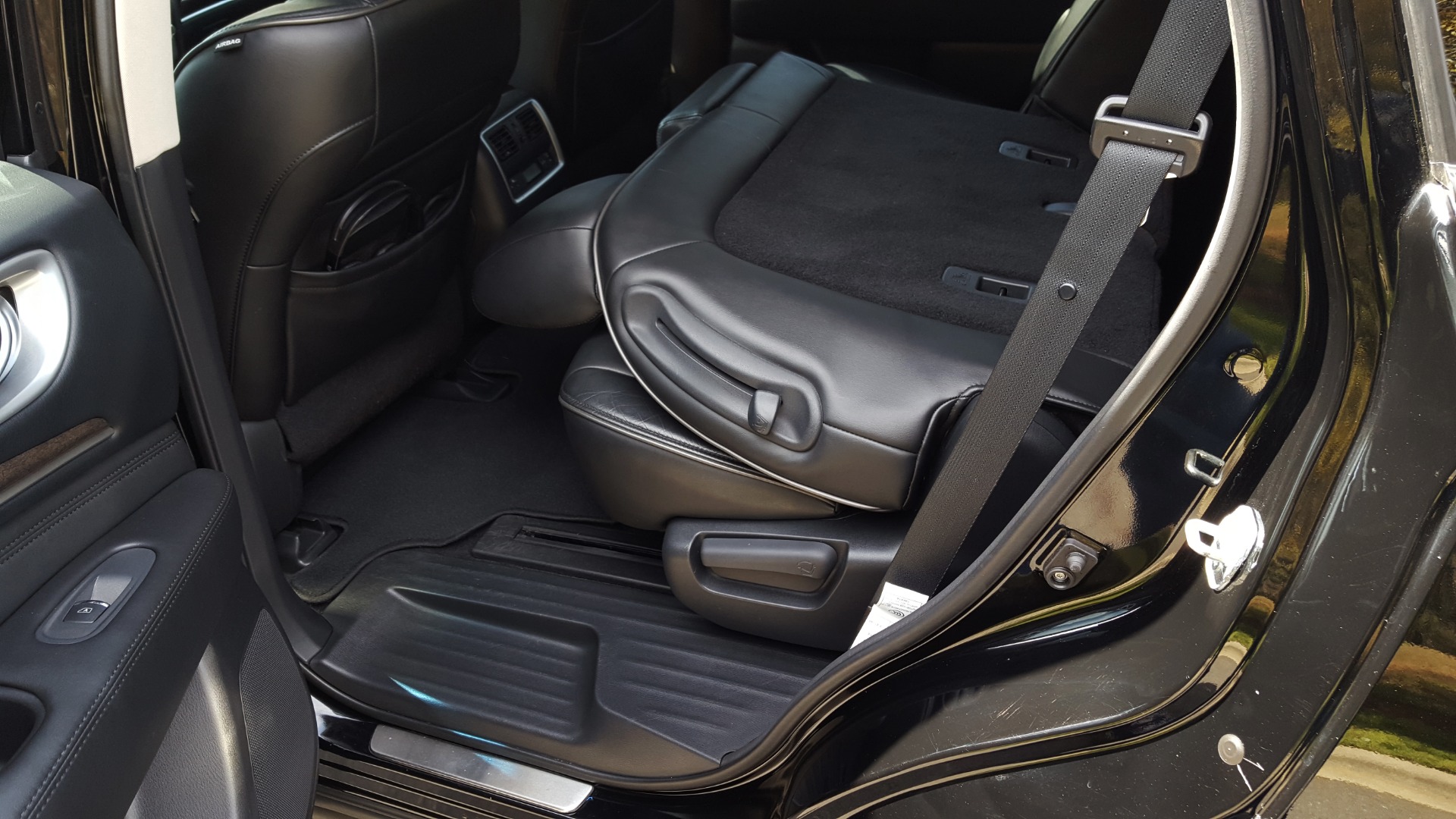 Used 2015 INFINITI QX60 AWD / PREMIUM PLUS PKG / NAV / SUNROOF / BOSE / 3-ROW / DVD for sale Sold at Formula Imports in Charlotte NC 28227 21