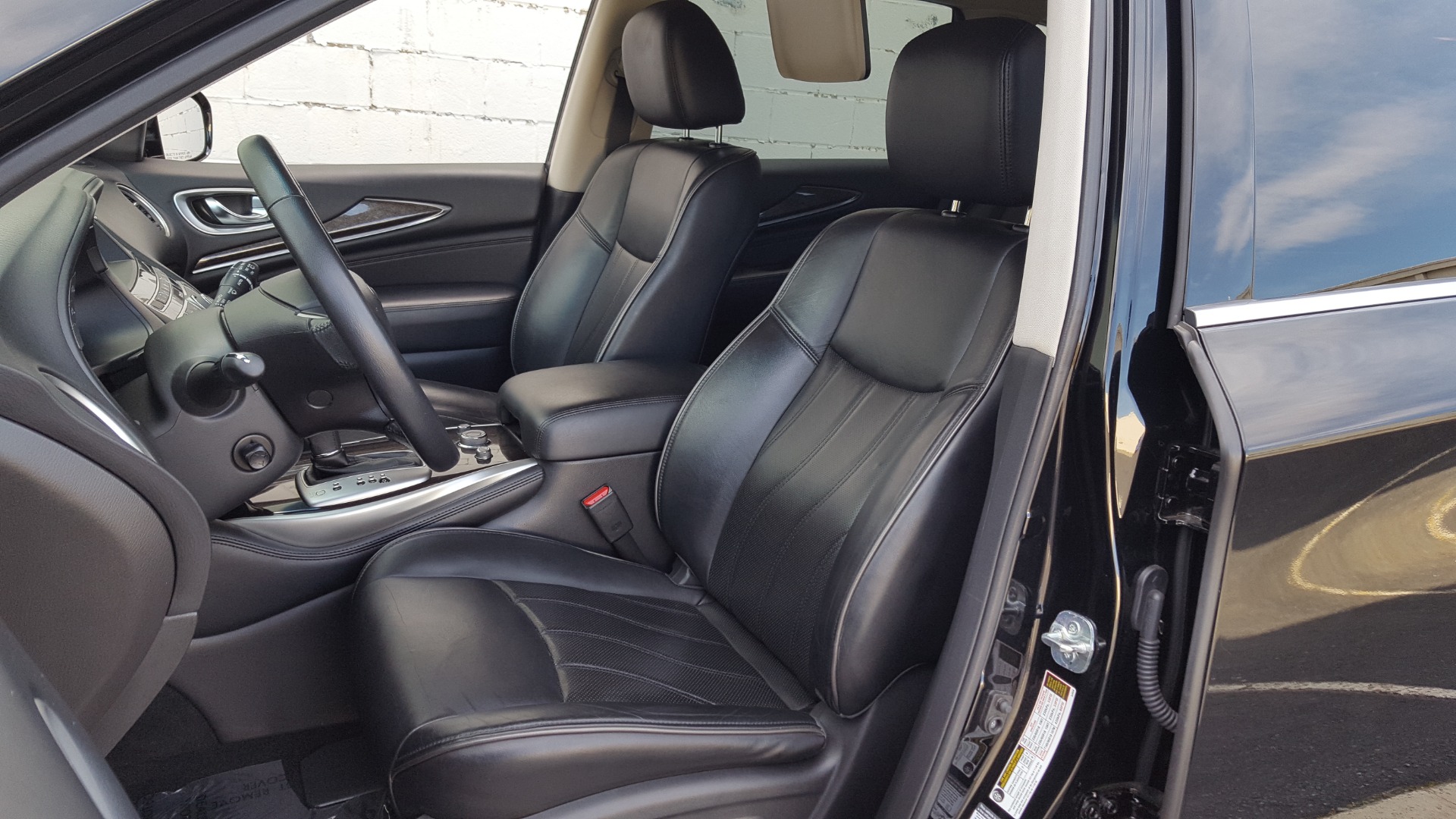 Used 2015 INFINITI QX60 AWD / PREMIUM PLUS PKG / NAV / SUNROOF / BOSE / 3-ROW / DVD for sale Sold at Formula Imports in Charlotte NC 28227 42