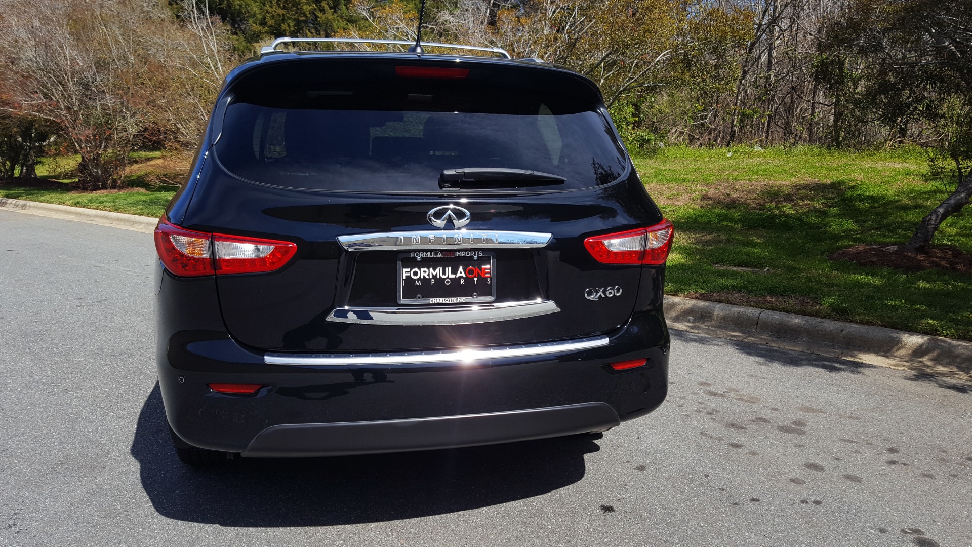 Used 2015 INFINITI QX60 AWD / PREMIUM PLUS PKG / NAV / SUNROOF / BOSE / 3-ROW / DVD for sale Sold at Formula Imports in Charlotte NC 28227 8