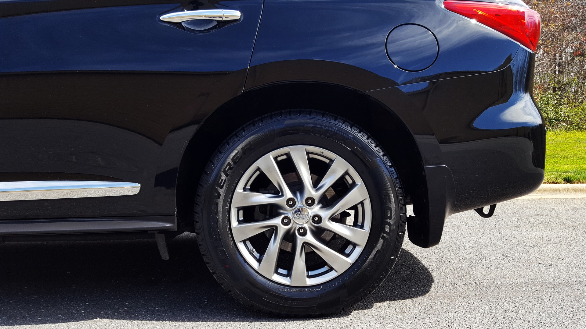 Used 2015 INFINITI QX60 AWD / PREMIUM PLUS PKG / NAV / SUNROOF / BOSE / 3-ROW / DVD for sale Sold at Formula Imports in Charlotte NC 28227 82