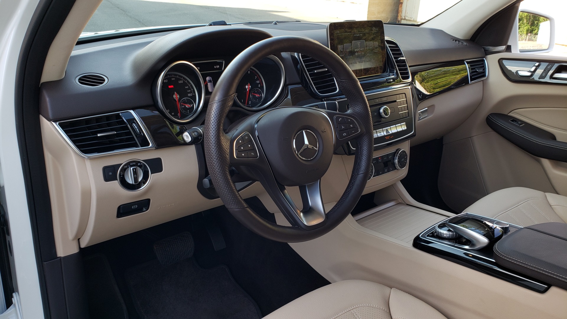 Used 2018 Mercedes-Benz GLE 350 4MATIC PREMIUM / NAV / SUNROOF / H/K SND / REARVIEW for sale Sold at Formula Imports in Charlotte NC 28227 34