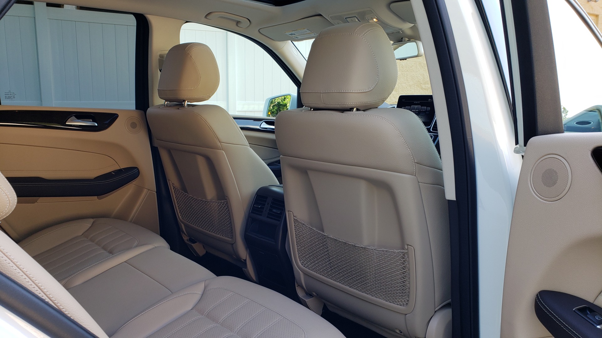 Used 2018 Mercedes-Benz GLE 350 4MATIC PREMIUM / NAV / SUNROOF / H/K SND / REARVIEW for sale Sold at Formula Imports in Charlotte NC 28227 73