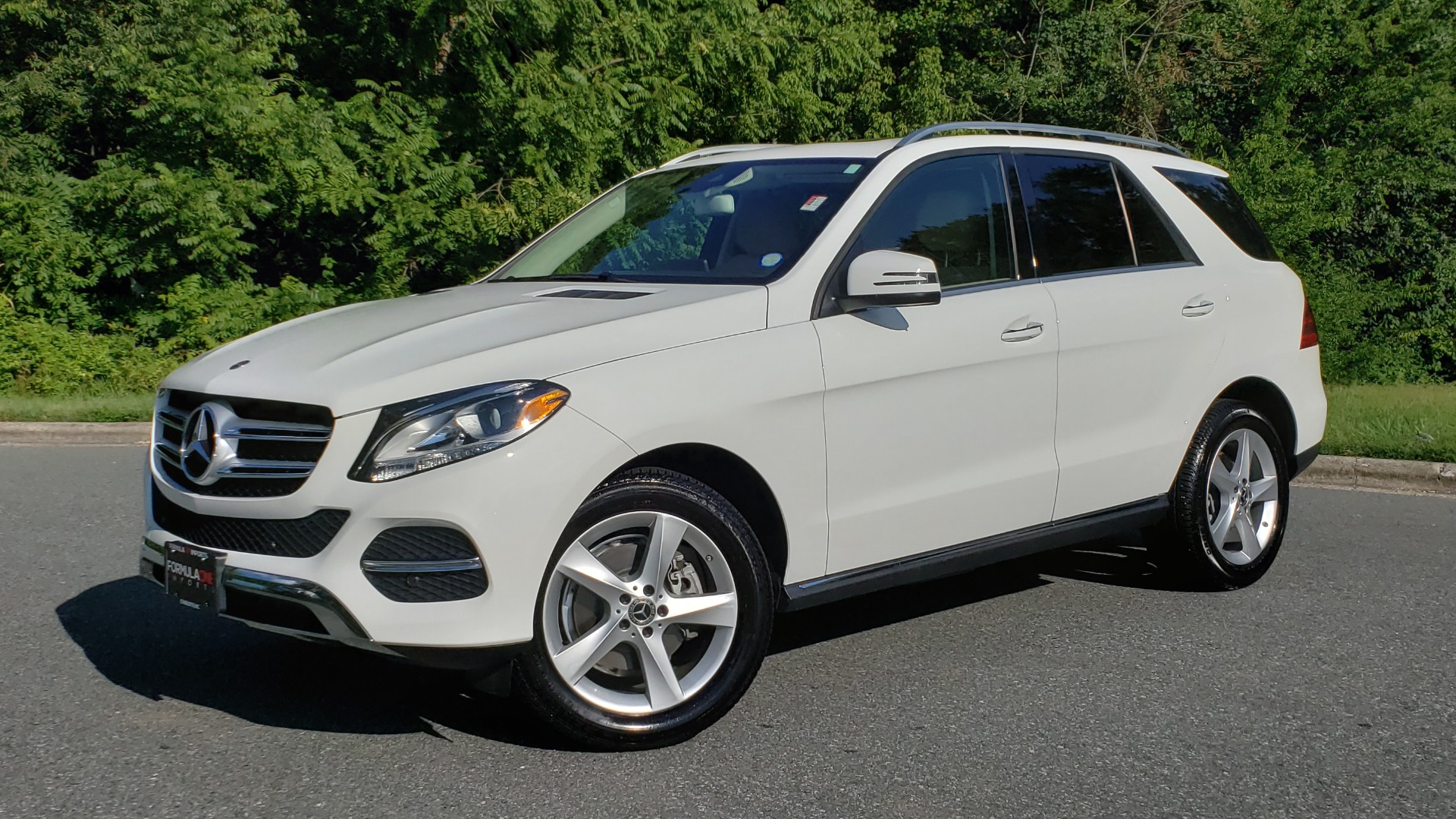 Used 2018 Mercedes-Benz GLE 350 4MATIC PREMIUM / NAV / SUNROOF / H/K SND / REARVIEW for sale Sold at Formula Imports in Charlotte NC 28227 1