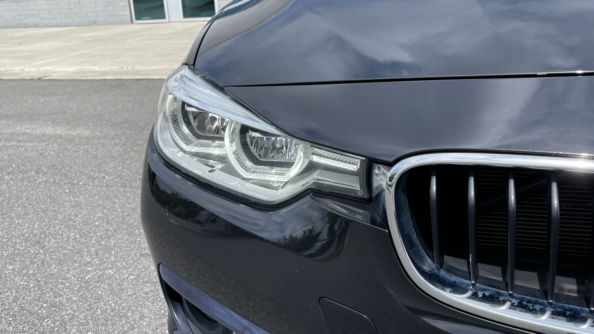 Used 2018 BMW 3 Series 330i xDrive for sale Sold at Formula Imports in Charlotte NC 28227 12