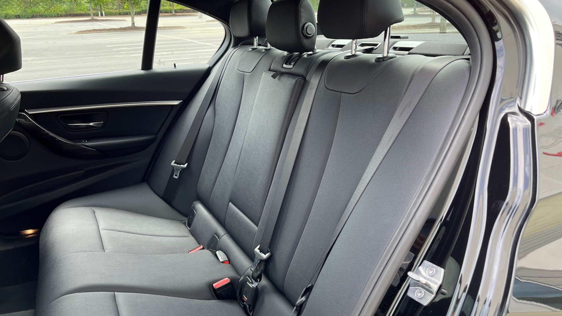 Used 2018 BMW 3 SERIES 330IXDRIVE 2.0L SEDAN / NAV / CONV PKG / ABSD / SUNROOF / REARVIEW for sale Sold at Formula Imports in Charlotte NC 28227 51
