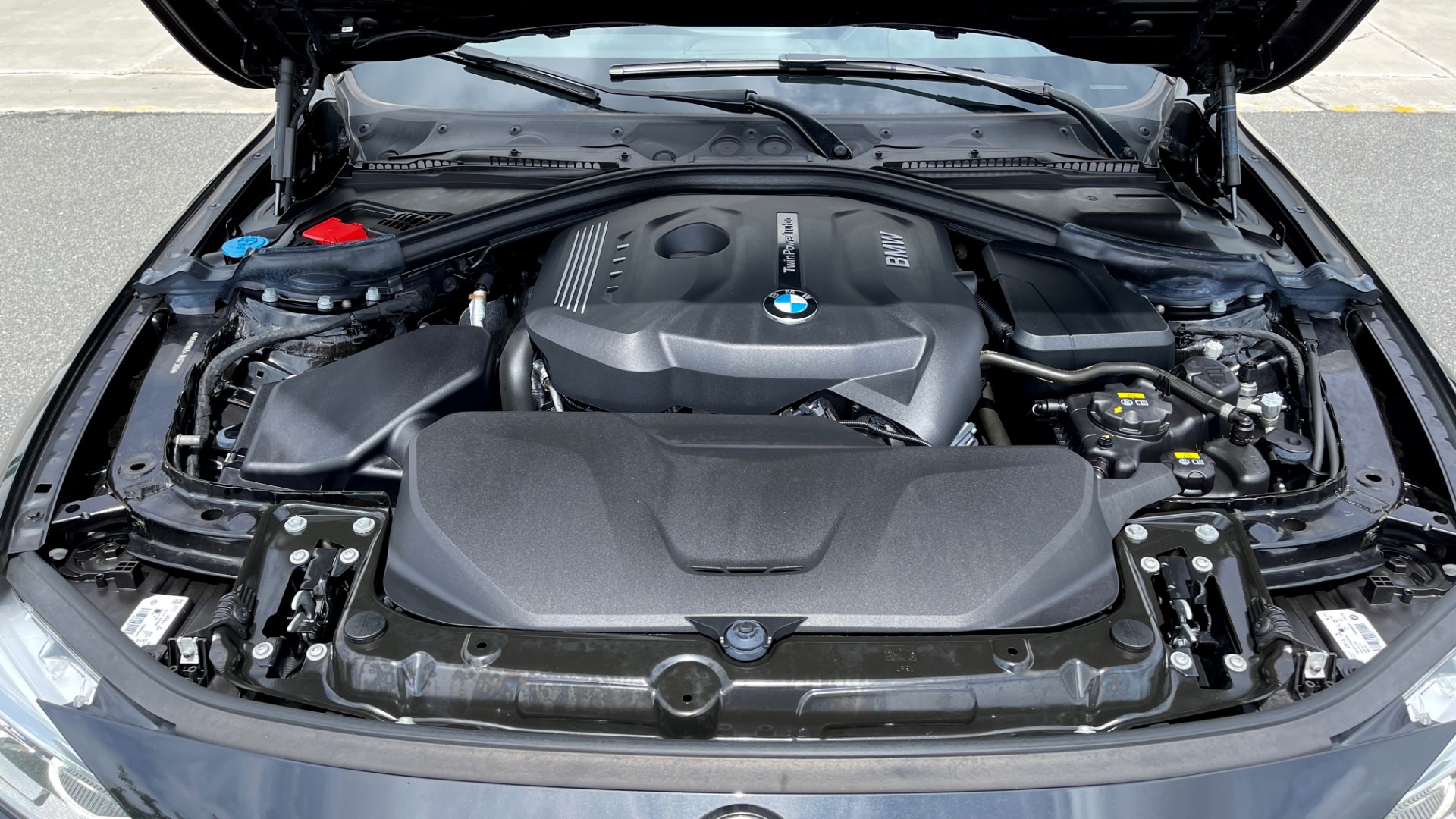Used 2018 BMW 3 SERIES 330IXDRIVE / NAV / CONV PKG / ABSD / SUNROOF / REARVIEW for sale $29,599 at Formula Imports in Charlotte NC 28227 9
