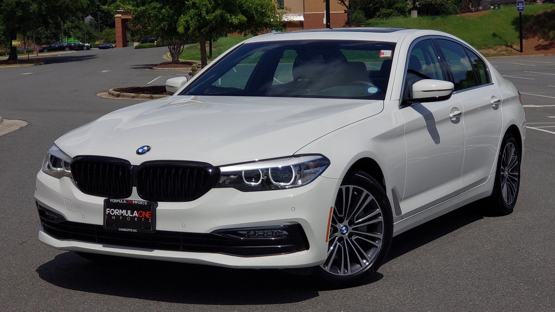 Used 2018 BMW 5 SERIES 530I XDRIVE PREMIUM / PARK ASST / NAV / SUNROOF / REARIEW for sale Sold at Formula Imports in Charlotte NC 28227 84