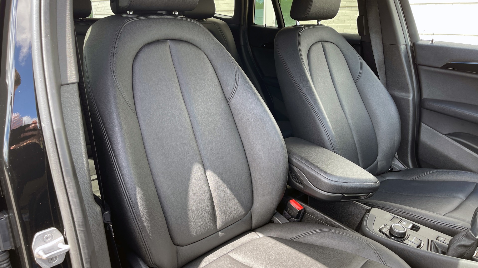 Used 2018 BMW X1 XDRIVE28I / 2.0L / AWD / 8-SPD AUTO / REARVIEW for sale Sold at Formula Imports in Charlotte NC 28227 59