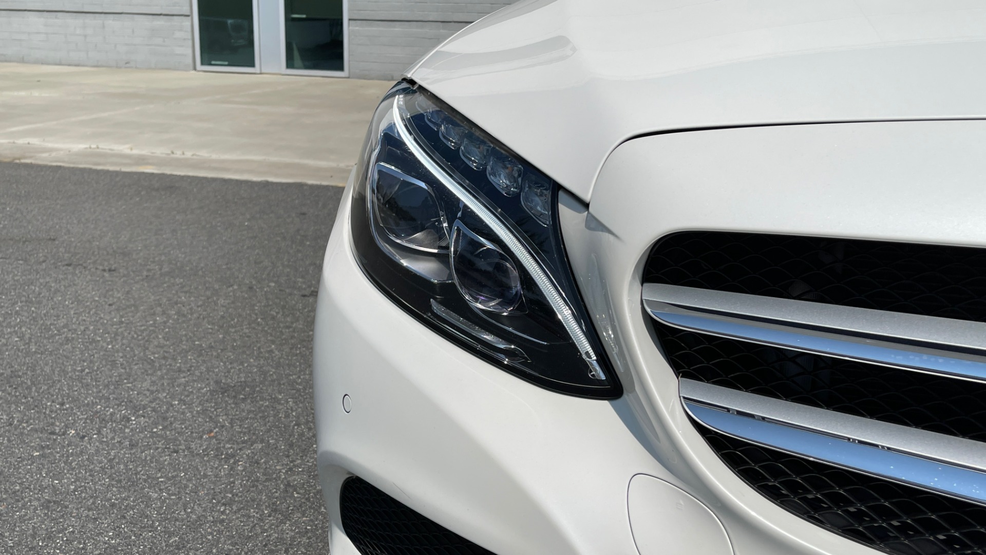 Used 2016 Mercedes-Benz C-CLASS C 300 4MATIC PREMIUM / BSA / MULTI MEDIA PKG / LIGHTING / REARVIEW for sale Sold at Formula Imports in Charlotte NC 28227 11