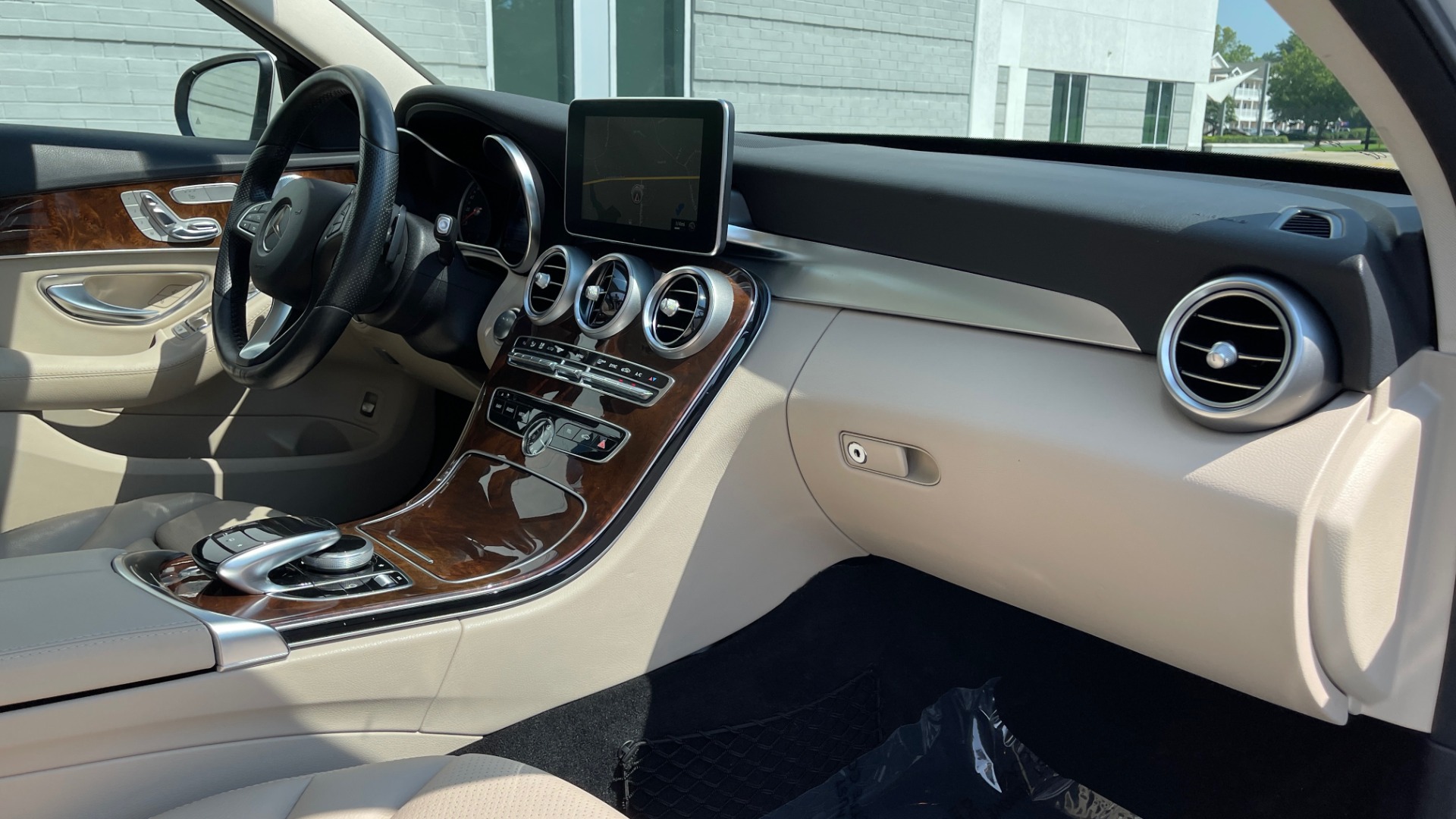 Used 2016 Mercedes-Benz C-CLASS C 300 4MATIC PREMIUM / BSA / MULTI MEDIA PKG / LIGHTING / REARVIEW for sale Sold at Formula Imports in Charlotte NC 28227 57