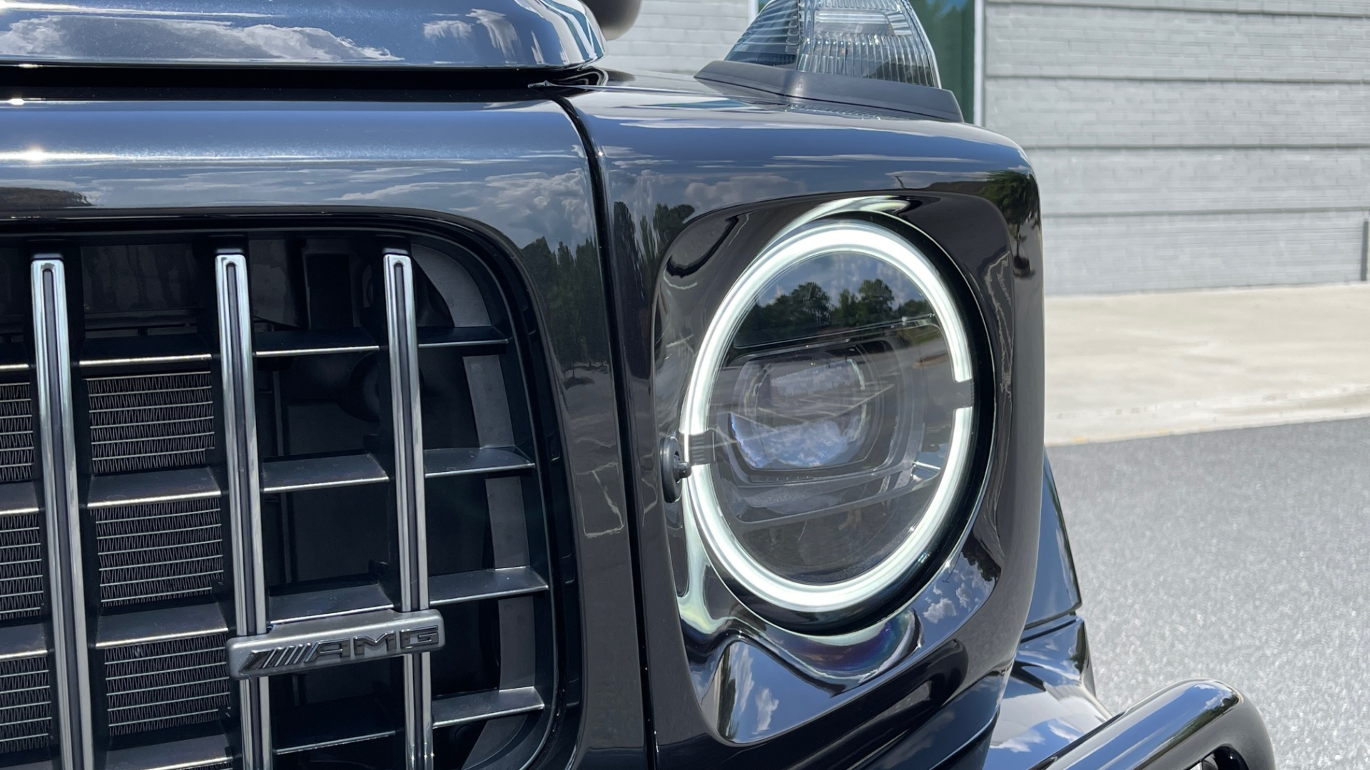 Used 2020 Mercedes-Benz G-CLASS G 550 / NAV / SUNROOF / AMG LINE / REARVIEW / AMG WHEELS for sale Sold at Formula Imports in Charlotte NC 28227 16