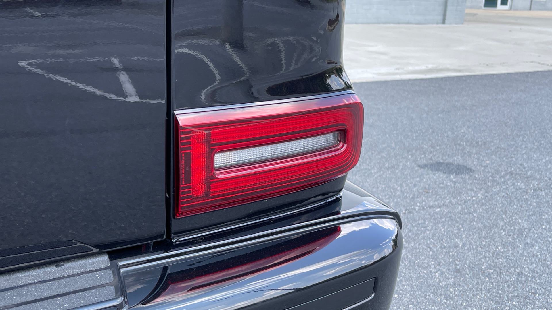 Used 2020 Mercedes-Benz G-CLASS G 550 / NAV / SUNROOF / AMG LINE / REARVIEW / AMG WHEELS for sale Sold at Formula Imports in Charlotte NC 28227 23