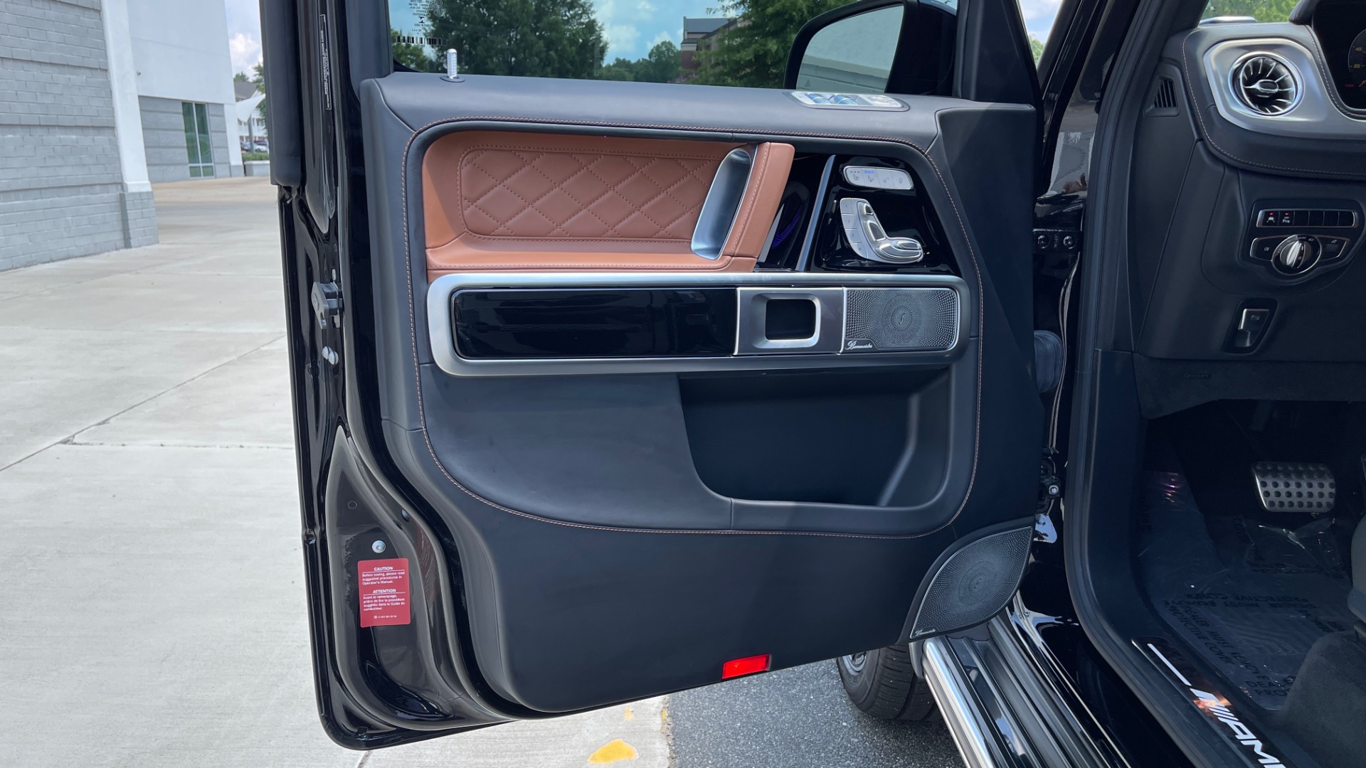 Used 2020 Mercedes-Benz G-CLASS G 550 / NAV / SUNROOF / AMG LINE / REARVIEW / AMG WHEELS for sale Sold at Formula Imports in Charlotte NC 28227 32