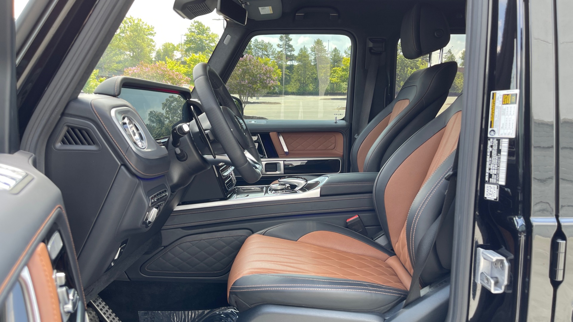 Used 2020 Mercedes-Benz G-CLASS G 550 / NAV / SUNROOF / AMG LINE / REARVIEW / AMG WHEELS for sale Sold at Formula Imports in Charlotte NC 28227 35