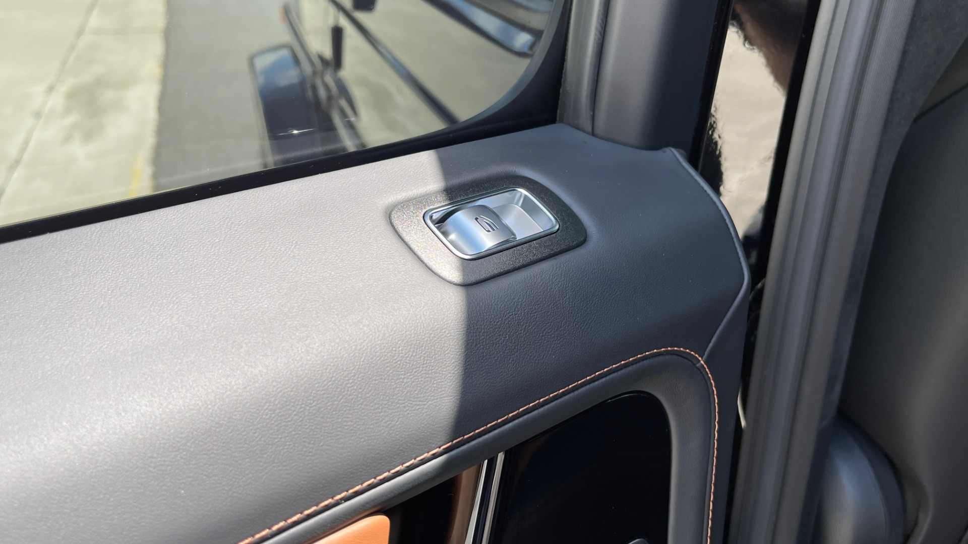 Used 2020 Mercedes-Benz G-CLASS G 550 / NAV / SUNROOF / AMG LINE / REARVIEW / AMG WHEELS for sale Sold at Formula Imports in Charlotte NC 28227 64