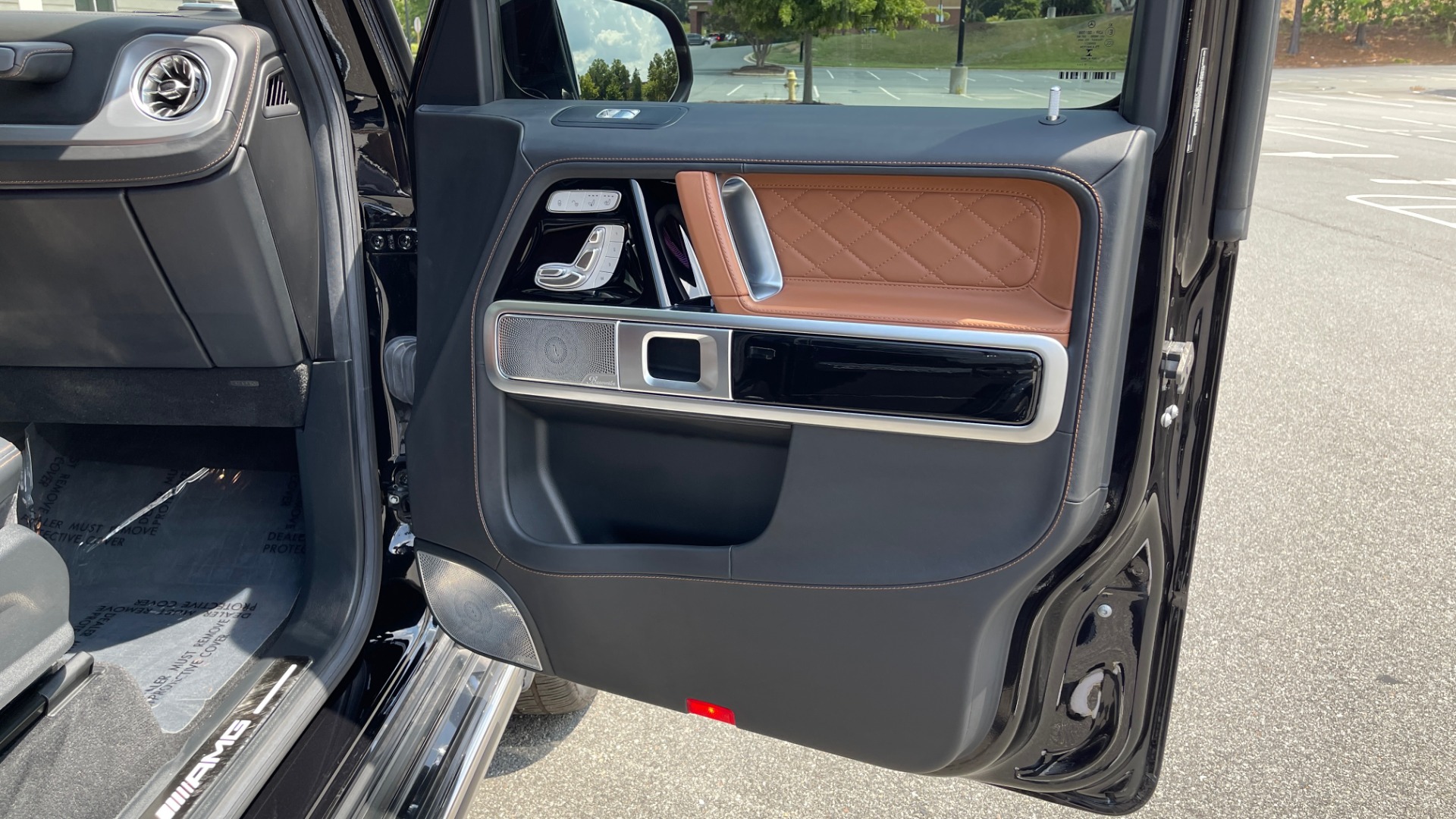 Used 2020 Mercedes-Benz G-CLASS G 550 / NAV / SUNROOF / AMG LINE / REARVIEW / AMG WHEELS for sale Sold at Formula Imports in Charlotte NC 28227 78