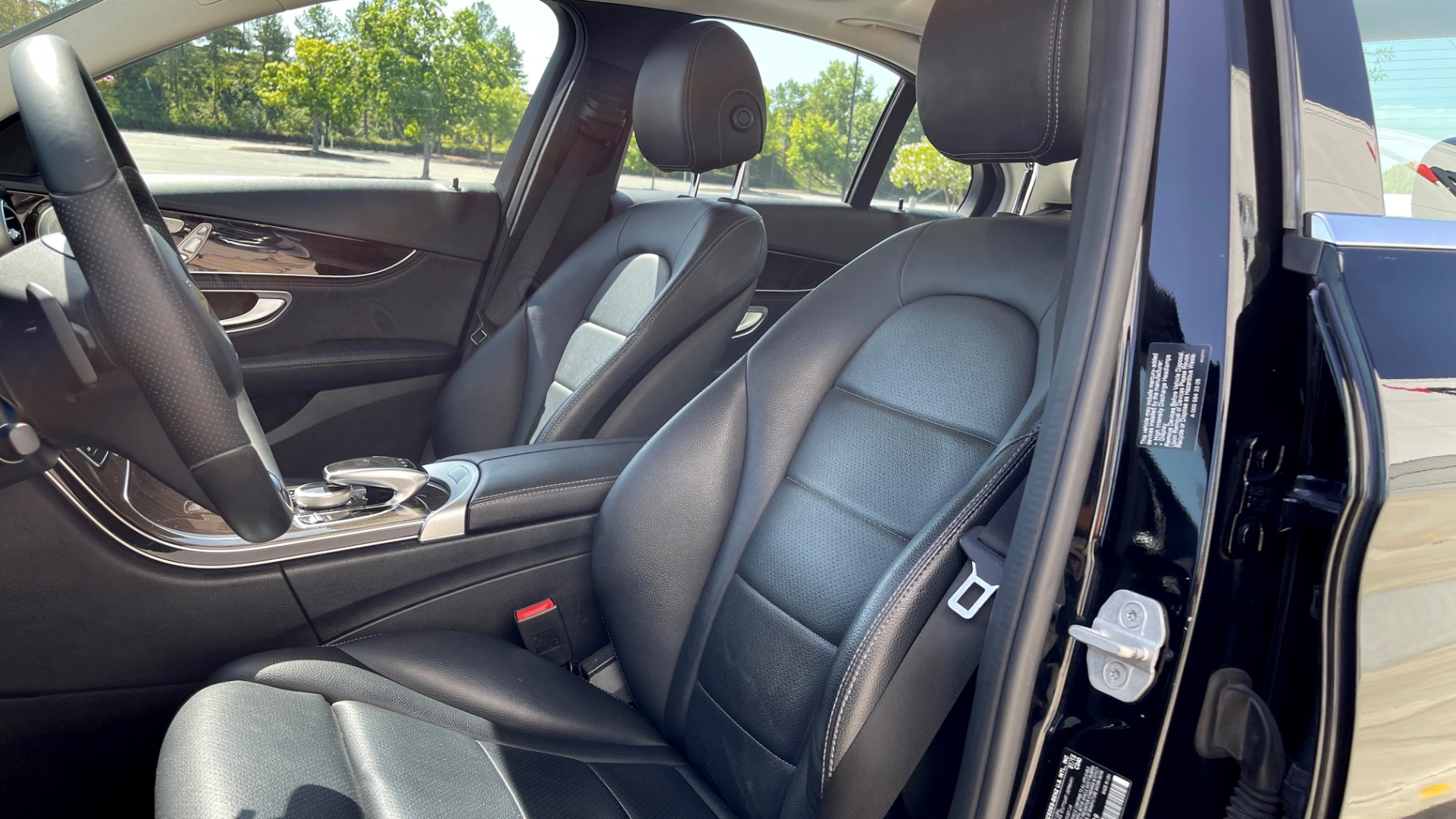 Used 2015 Mercedes-Benz C-CLASS C 300 4MATIC PREMIUM / MULTI MEDIA PKG / BSA / REARVIEW for sale Sold at Formula Imports in Charlotte NC 28227 27