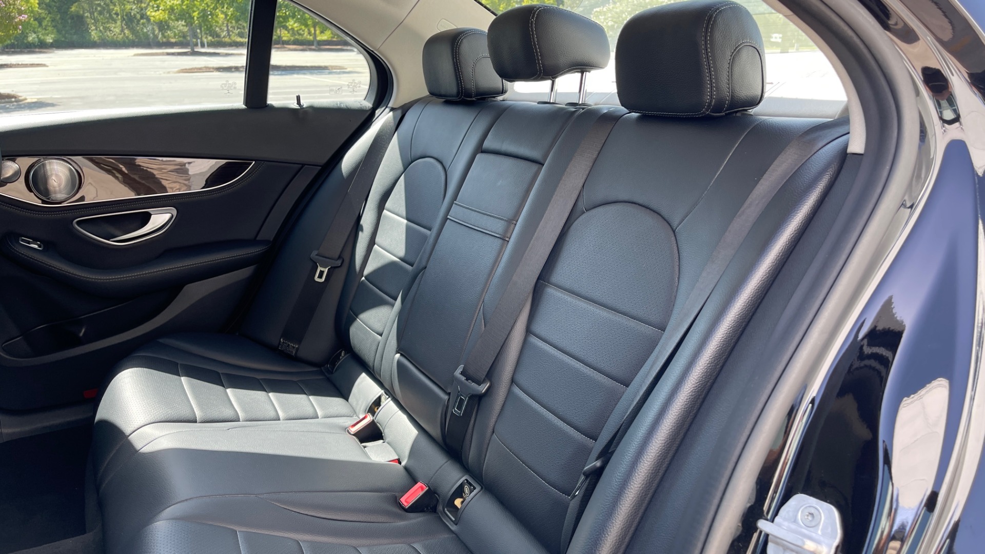 Used 2015 Mercedes-Benz C-CLASS C 300 4MATIC PREMIUM / MULTI MEDIA PKG / BSA / REARVIEW for sale Sold at Formula Imports in Charlotte NC 28227 47