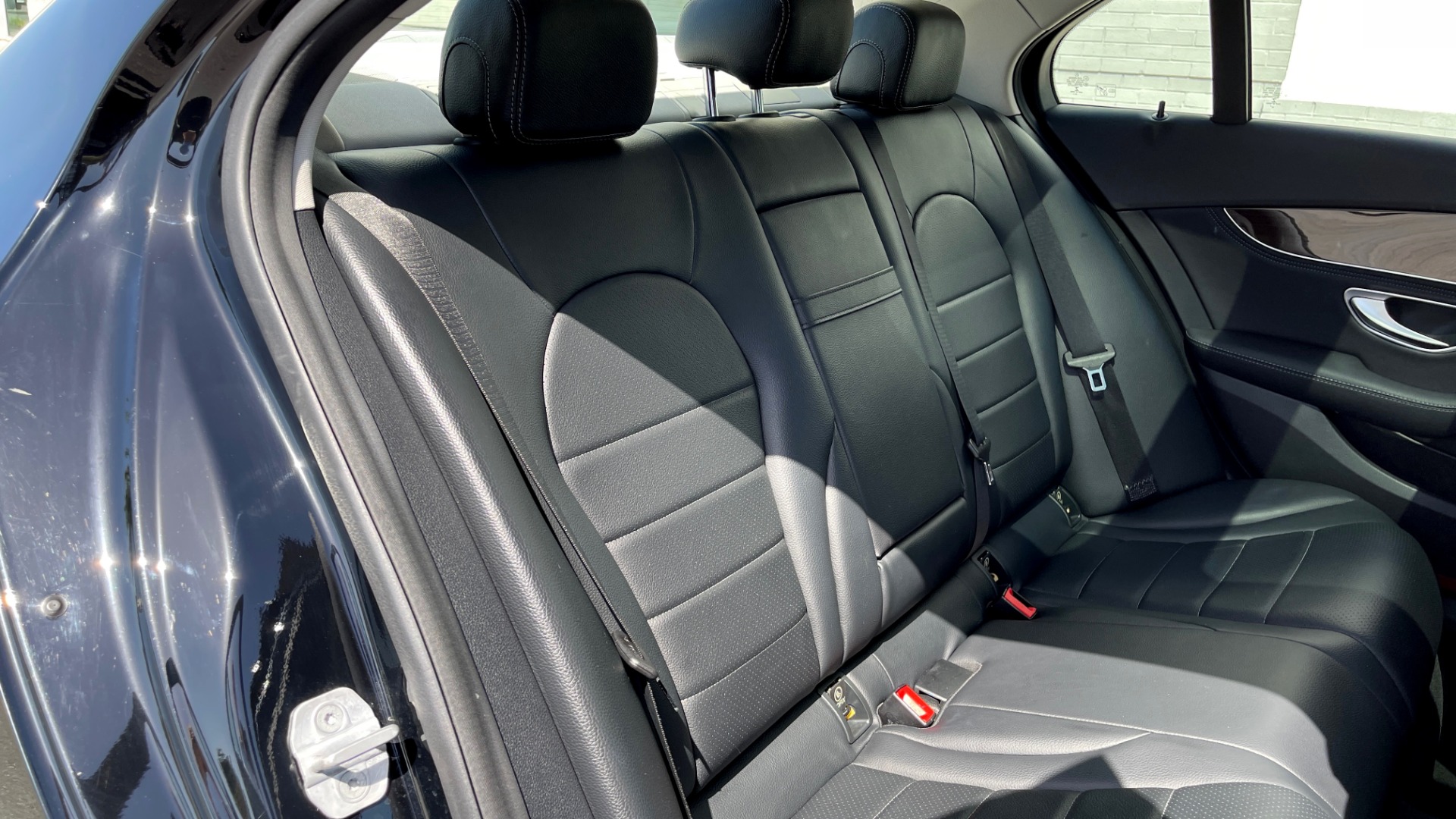 Used 2015 Mercedes-Benz C-CLASS C 300 4MATIC PREMIUM / MULTI MEDIA PKG / BSA / REARVIEW for sale Sold at Formula Imports in Charlotte NC 28227 55