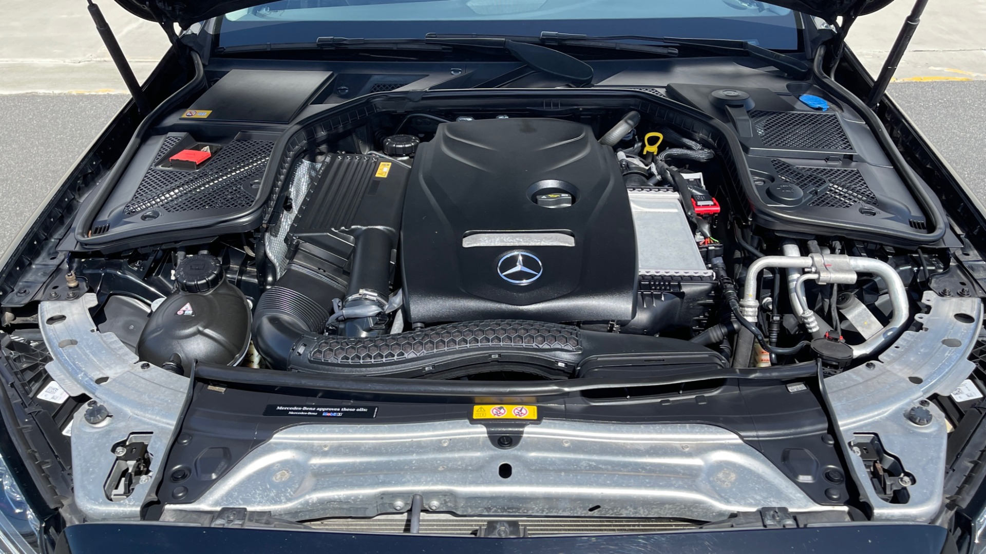Used 2015 Mercedes-Benz C-CLASS C 300 4MATIC PREMIUM / MULTI MEDIA PKG / BSA / REARVIEW for sale Sold at Formula Imports in Charlotte NC 28227 8
