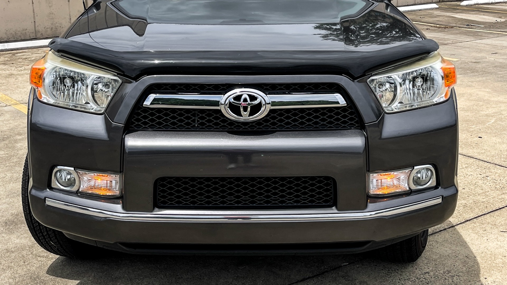Used 2011 Toyota 4Runner SR5 / SUNROOF / 4X4 / BLUETOOTH / BACKUP CAMERA for sale Sold at Formula Imports in Charlotte NC 28227 4