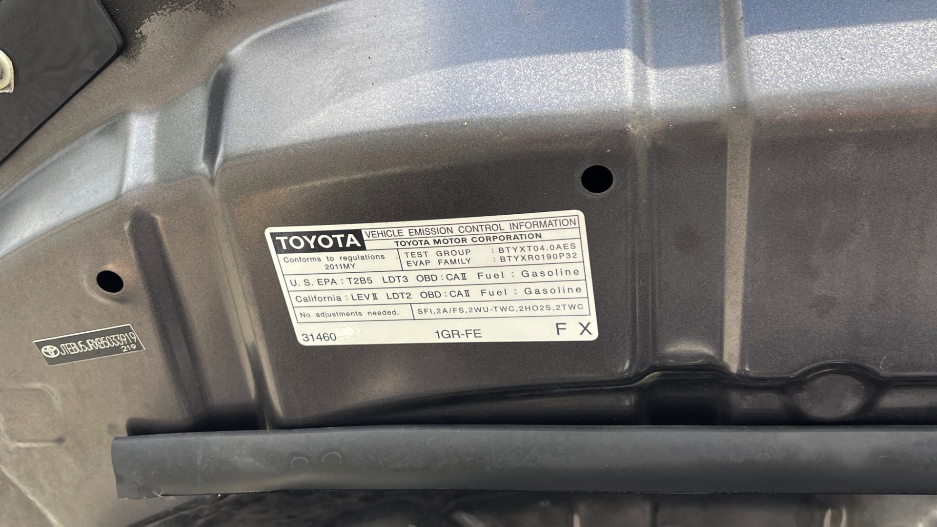 Used 2011 Toyota 4Runner SR5 / SUNROOF / 4X4 / BLUETOOTH / BACKUP CAMERA for sale Sold at Formula Imports in Charlotte NC 28227 52