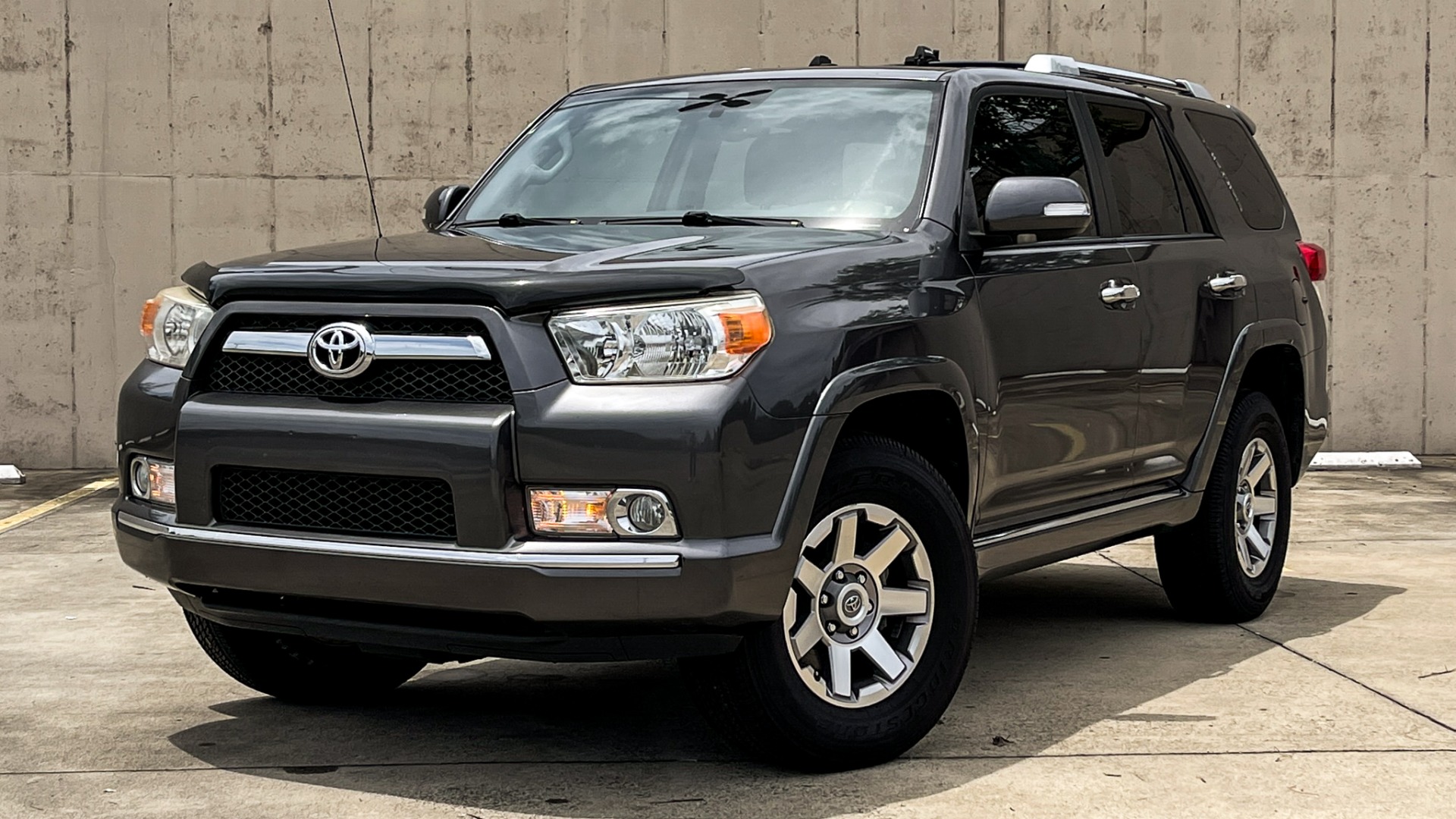 Used 2011 Toyota 4Runner SR5 / SUNROOF / 4X4 / BLUETOOTH / BACKUP CAMERA for sale Sold at Formula Imports in Charlotte NC 28227 1