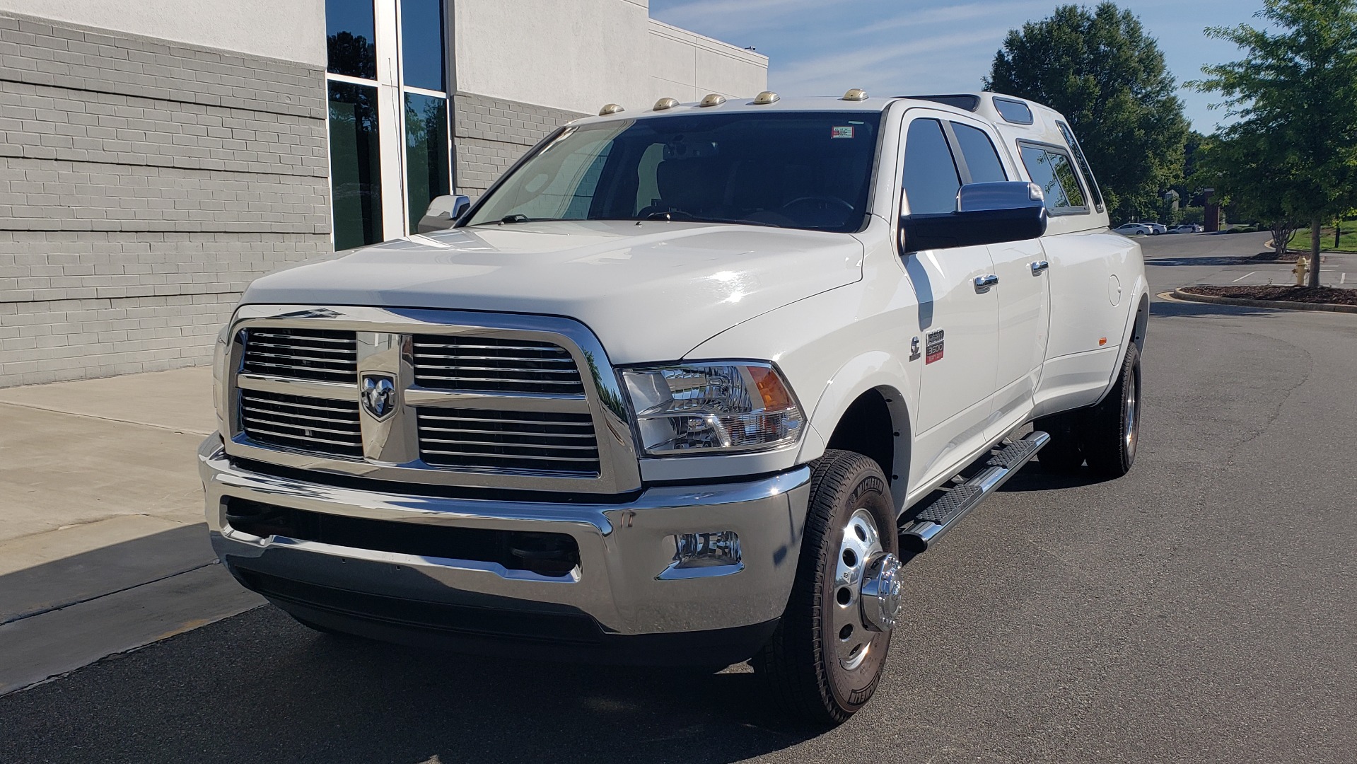 Used 2012 Ram 3500 LARAMIE 4WD CREW CAB / 169IN WB / 6.7L CUMMINS / 6-SPD AUTO for sale Sold at Formula Imports in Charlotte NC 28227 3