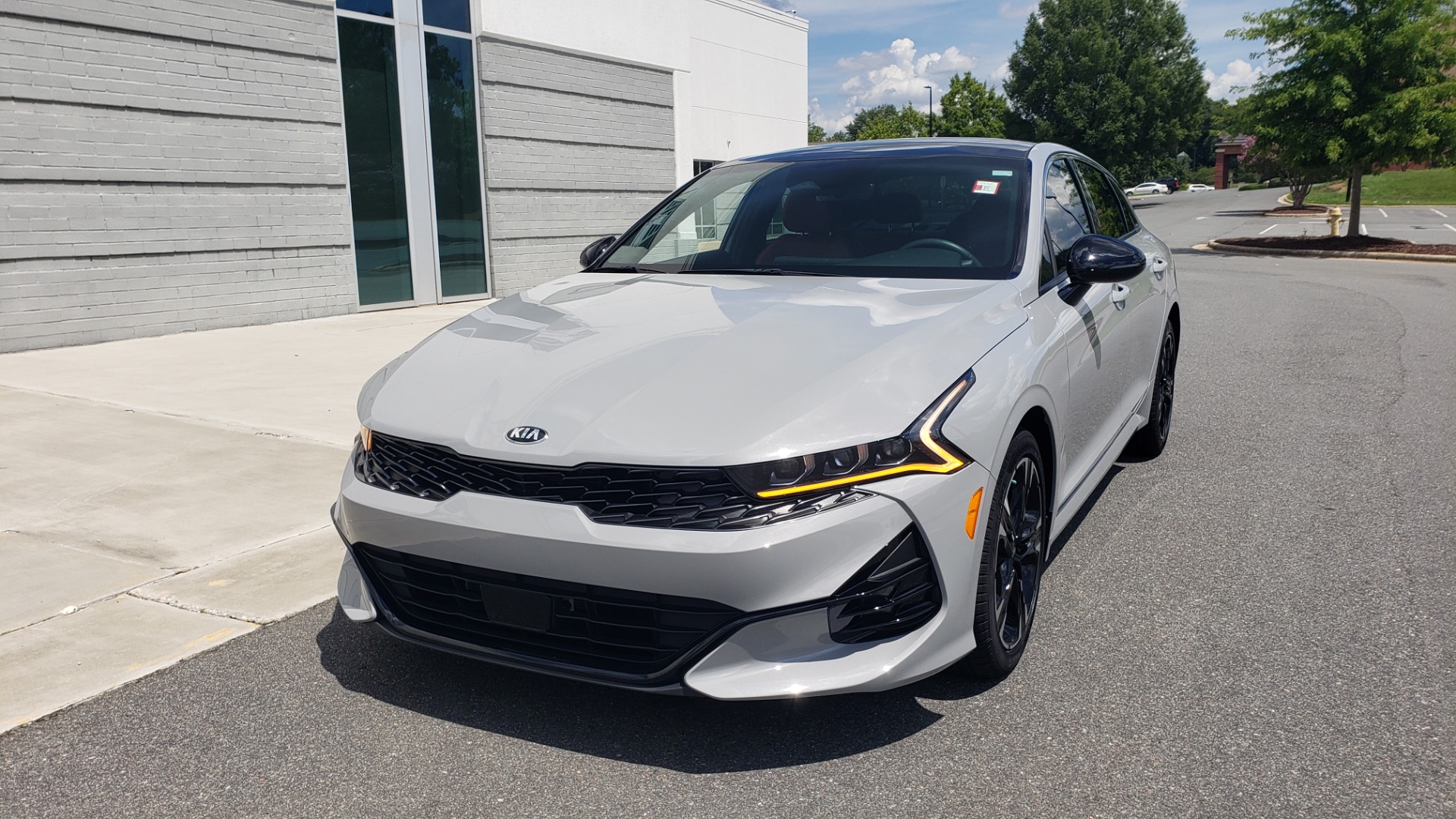 Used 2021 Kia K5 GT-LINE 1.6L TURBO / FWD / PANO-ROOF / SMART CRUISE / REARVIEW for sale Sold at Formula Imports in Charlotte NC 28227 3