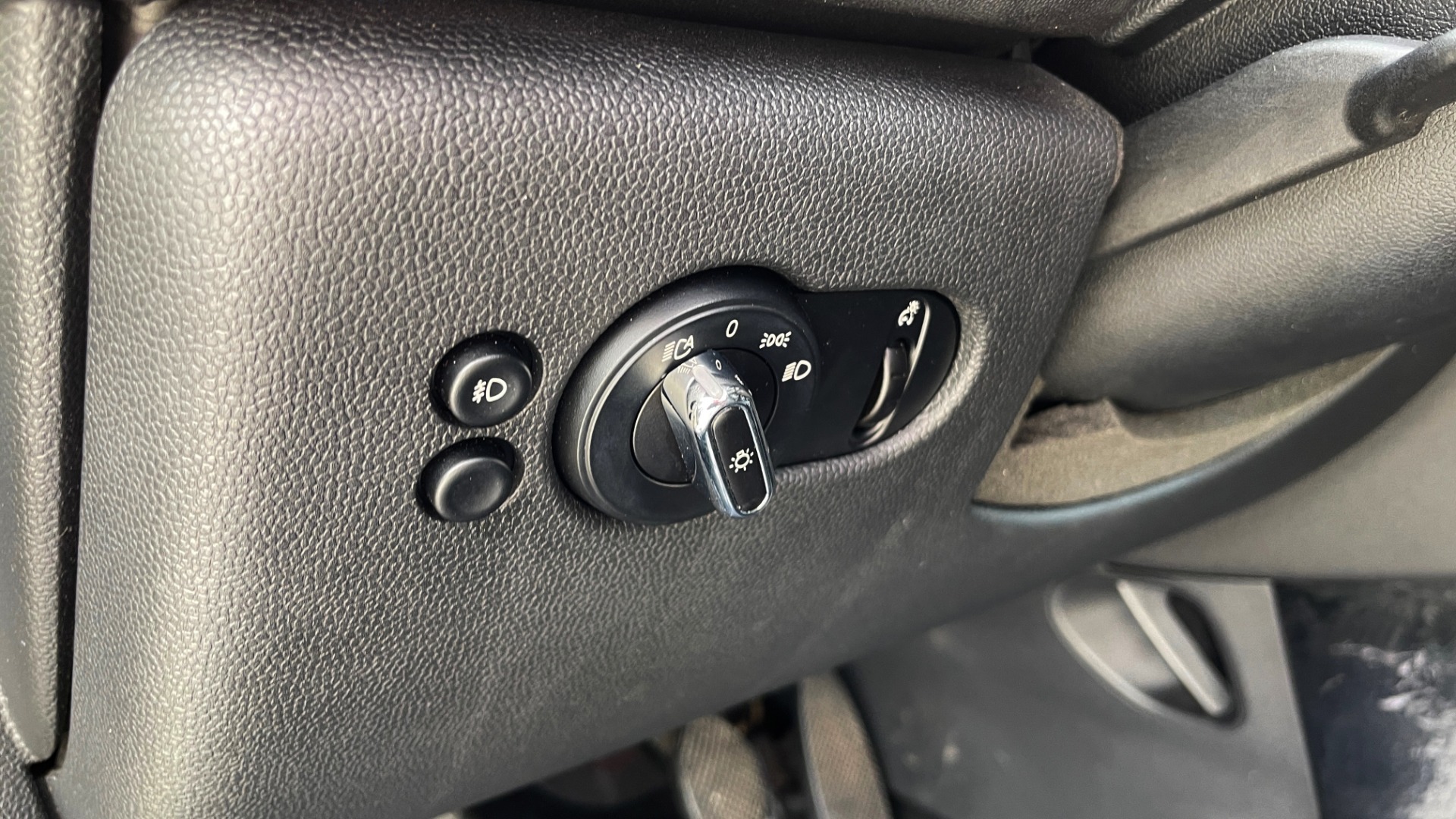Used 2015 MINI COOPER HARDTOP S 2DR / 2.0L TURBO / FWD / 6-SPD MANUAL for sale Sold at Formula Imports in Charlotte NC 28227 28