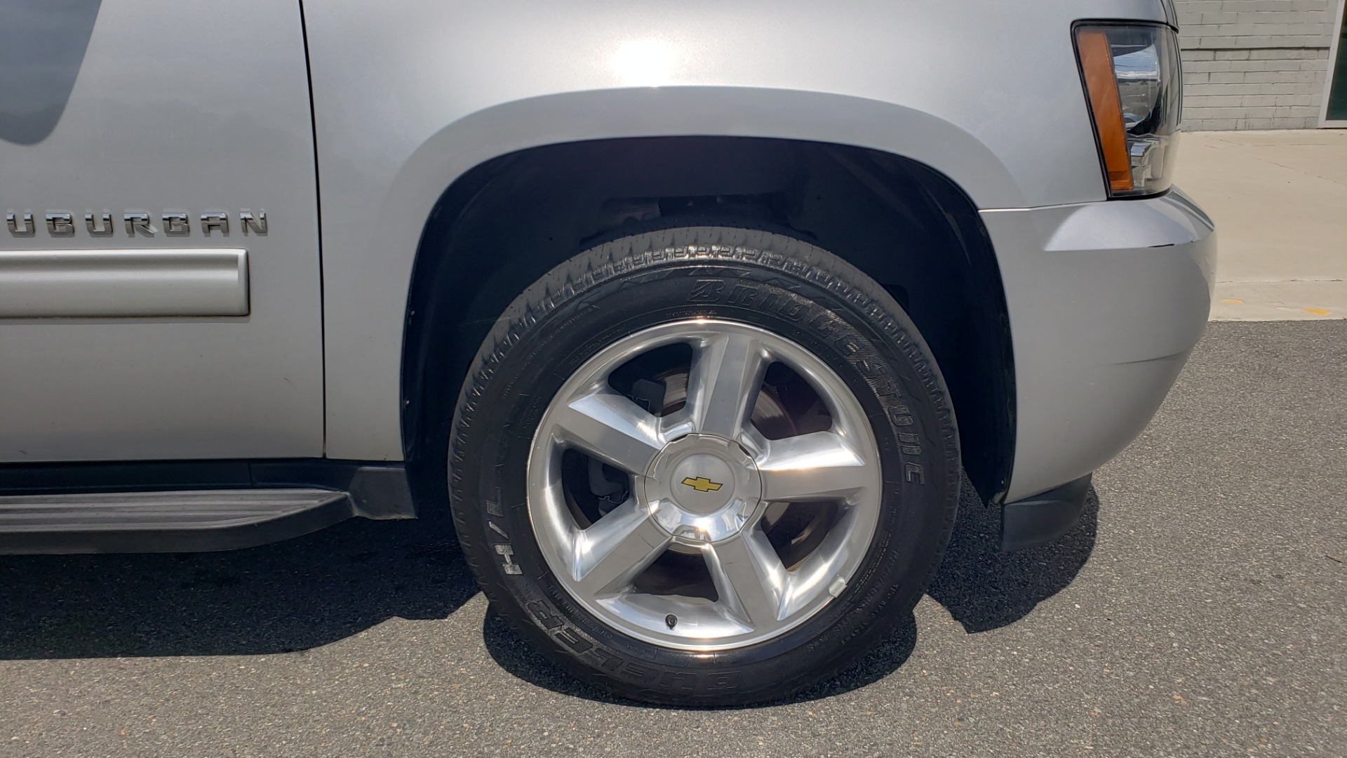 Used 2012 Chevrolet SUBURBAN LTZ 4WD / NAV / SUNROOF / BOSE / ENTERTAINMENT / 3-ROWS / REARVIEW for sale Sold at Formula Imports in Charlotte NC 28227 15
