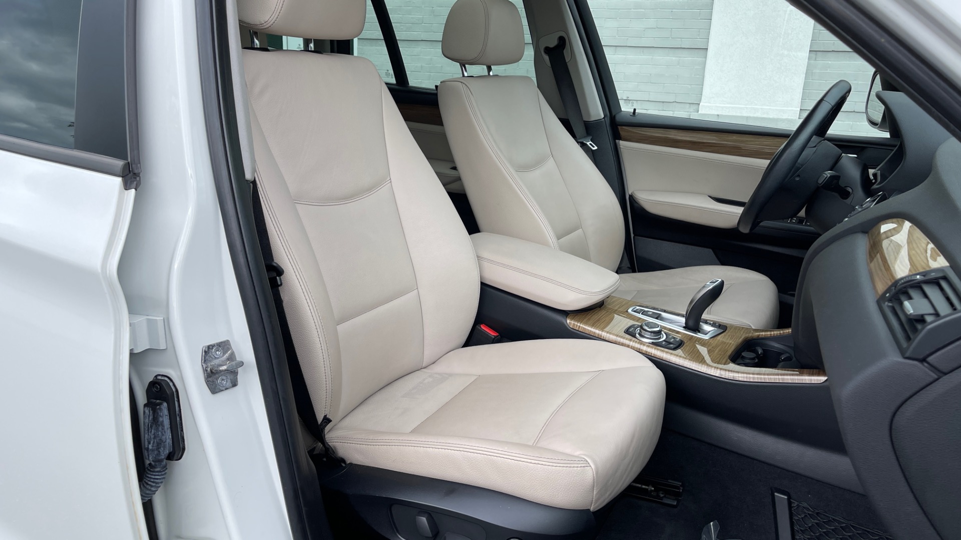 Used 2013 BMW X3 XDRIVE35I PREMIUM / TECHNOLOGY / COLD WTHR / REARVIEW for sale Sold at Formula Imports in Charlotte NC 28227 64