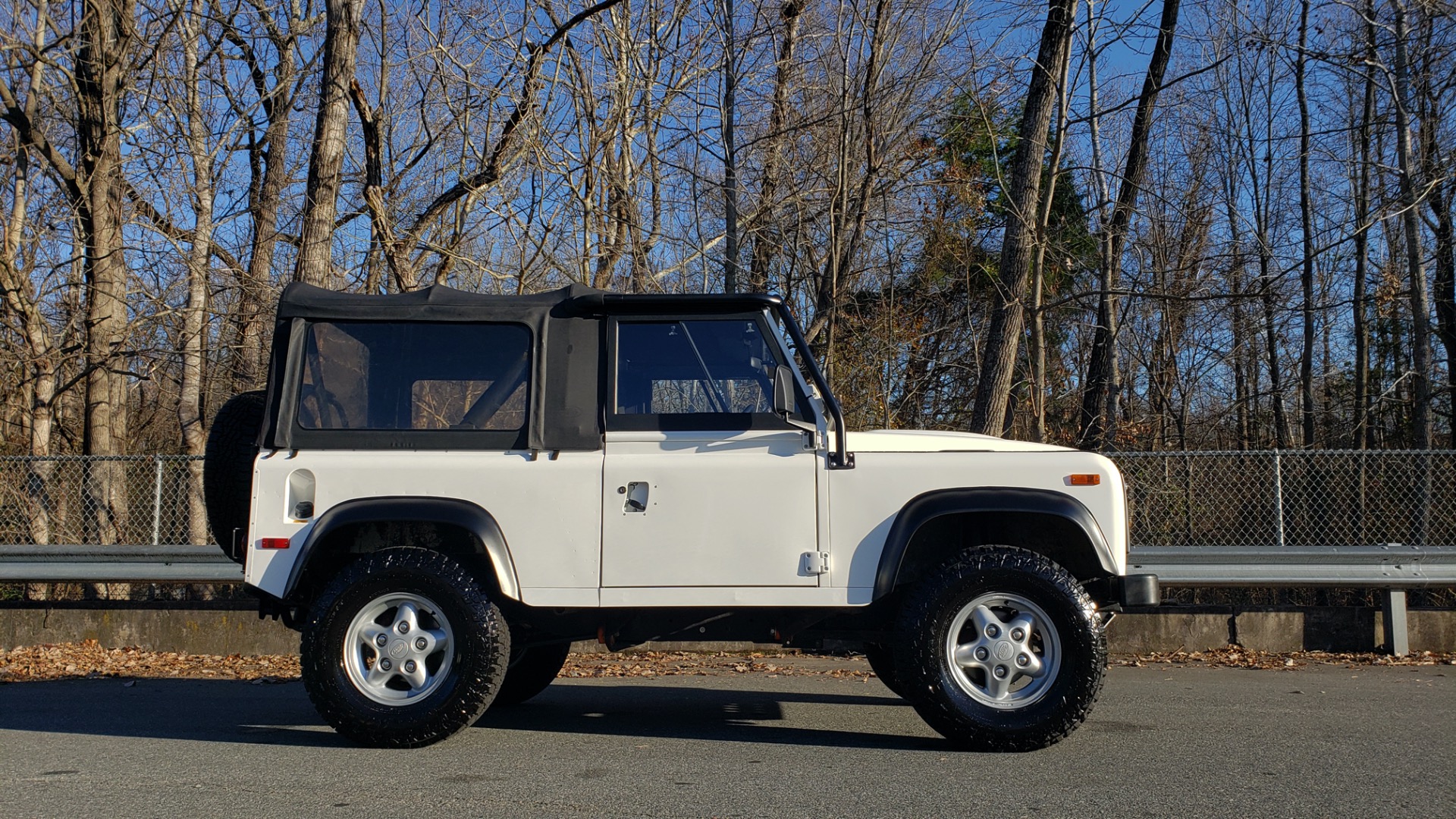 Used 1995 Land Rover DEFENDER 90 NAS SOFT-TOP AUTO / LS3 V8 / LOW MILES / SUPER CLEAN for sale Sold at Formula Imports in Charlotte NC 28227 7