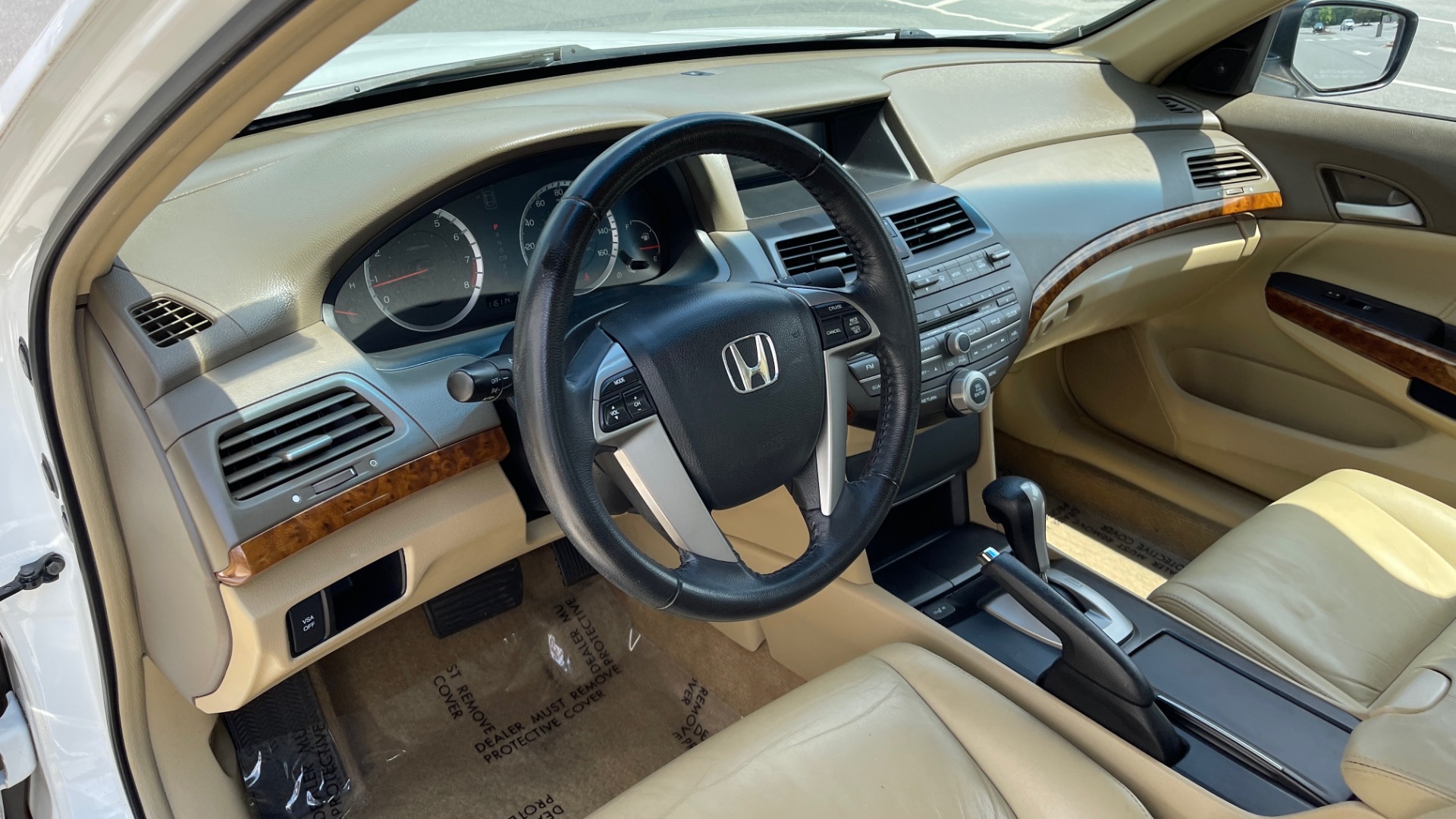 Used 2009 Honda ACCORD EX-L 4DR / 2.4L / AUTO / SUNROOF / ANC / DUAL-ZONE AUTO A/C for sale Sold at Formula Imports in Charlotte NC 28227 21