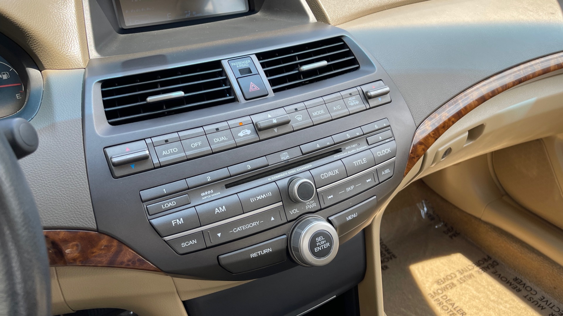 Used 2009 Honda ACCORD EX-L 4DR / 2.4L / AUTO / SUNROOF / ANC / DUAL-ZONE AUTO A/C for sale Sold at Formula Imports in Charlotte NC 28227 32