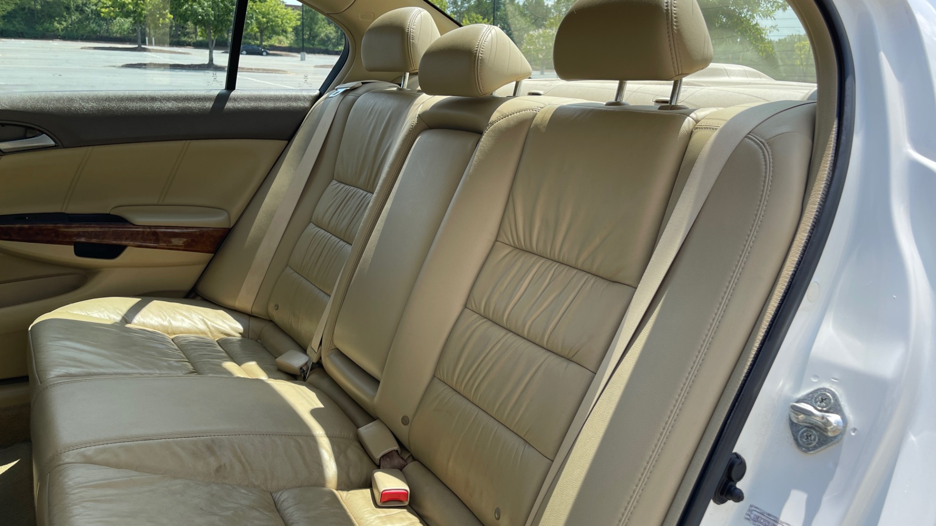 Used 2009 Honda ACCORD EX-L 4DR / 2.4L / AUTO / SUNROOF / ANC / DUAL-ZONE AUTO A/C for sale Sold at Formula Imports in Charlotte NC 28227 38
