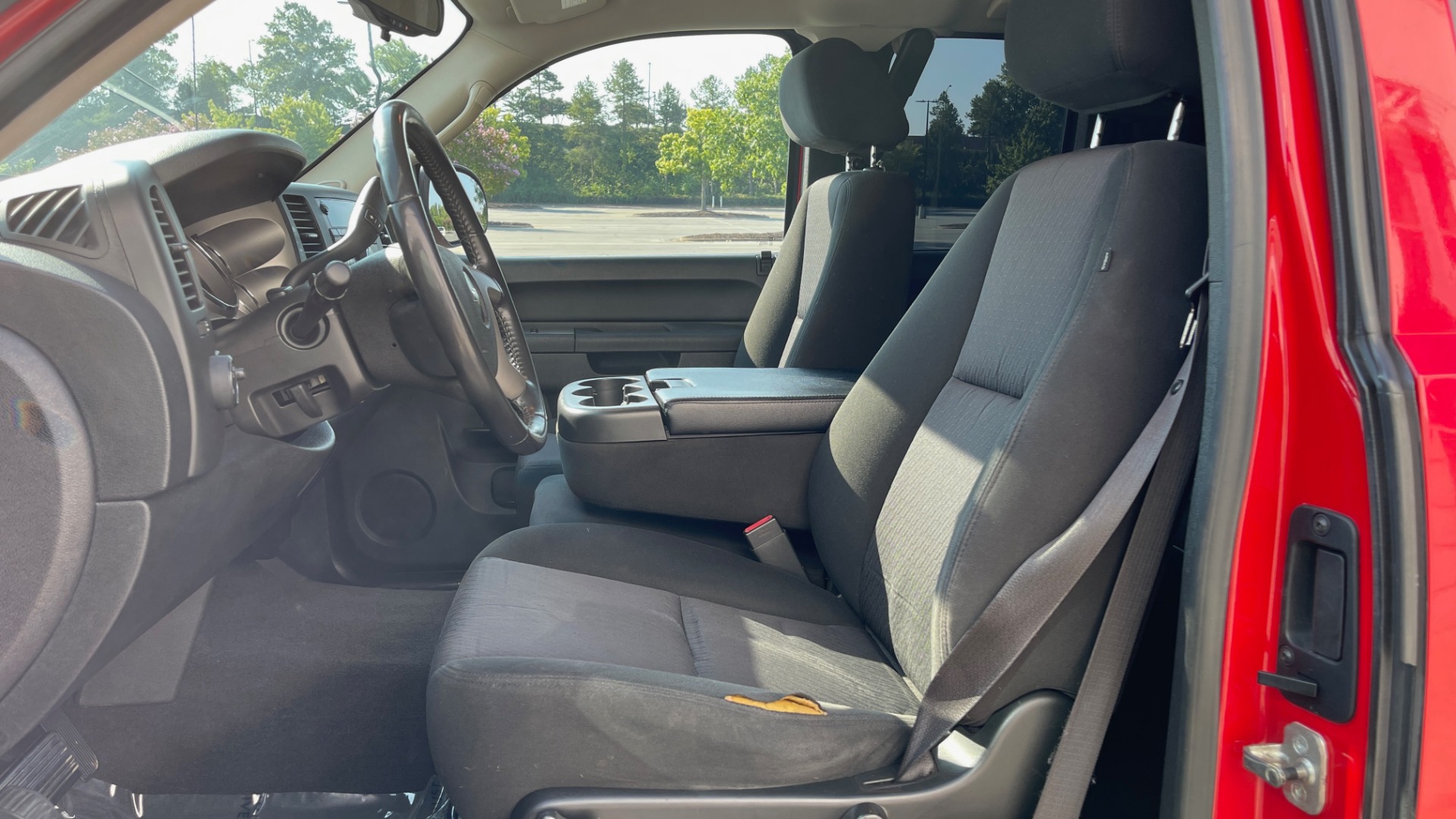 Used 2010 Chevrolet SILVERADO 1500 LT EXT CAB / 2WD / 5.3L V8 / AUTO / POWER PACK PLUS / TOWING for sale Sold at Formula Imports in Charlotte NC 28227 24