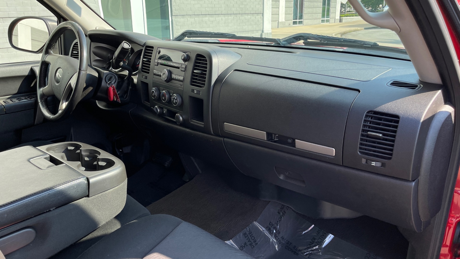 Used 2010 Chevrolet SILVERADO 1500 LT EXT CAB / 2WD / 5.3L V8 / AUTO / POWER PACK PLUS / TOWING for sale Sold at Formula Imports in Charlotte NC 28227 48